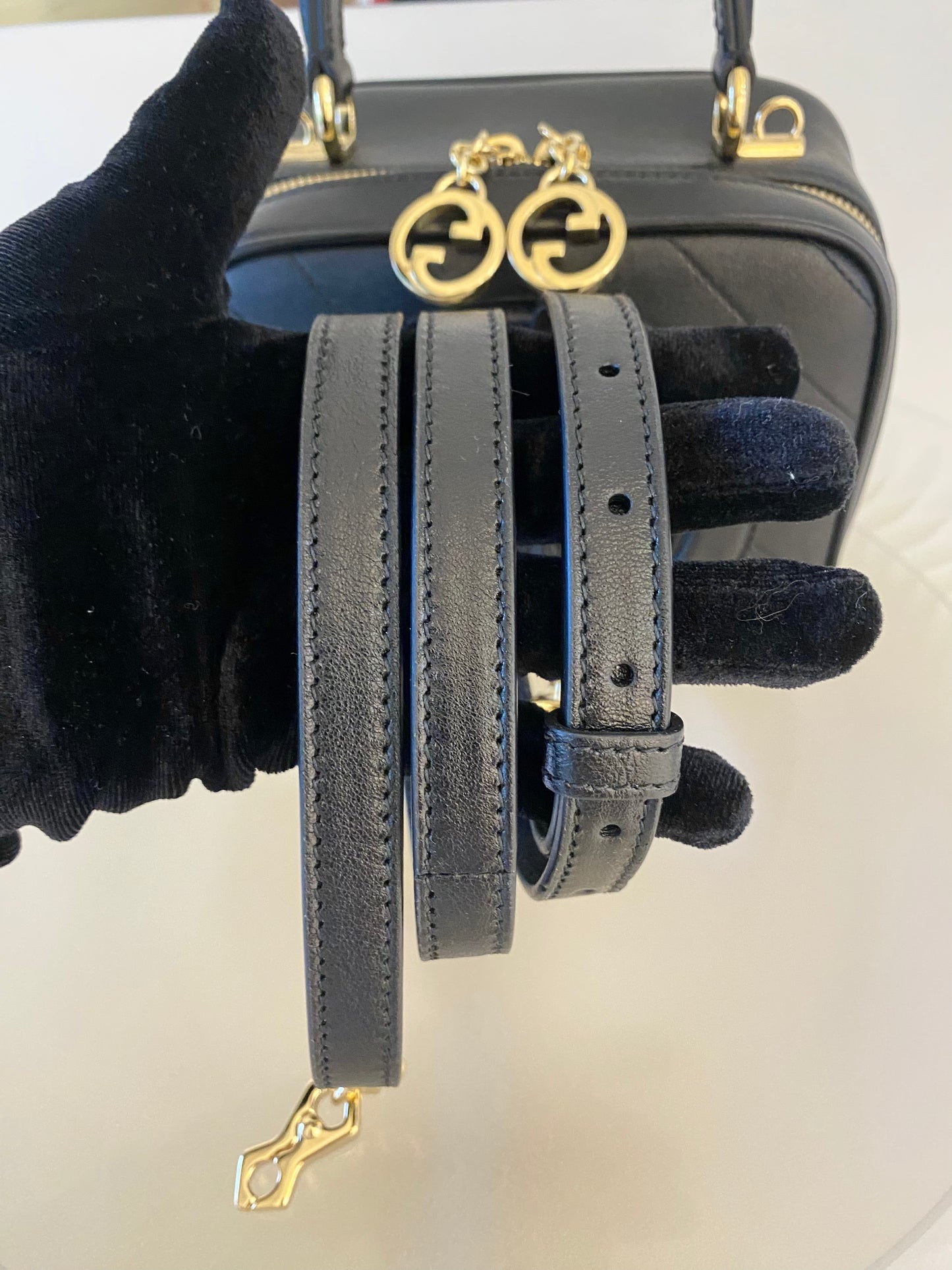 GUCCI Blondie 2-Way Top Handle Bag