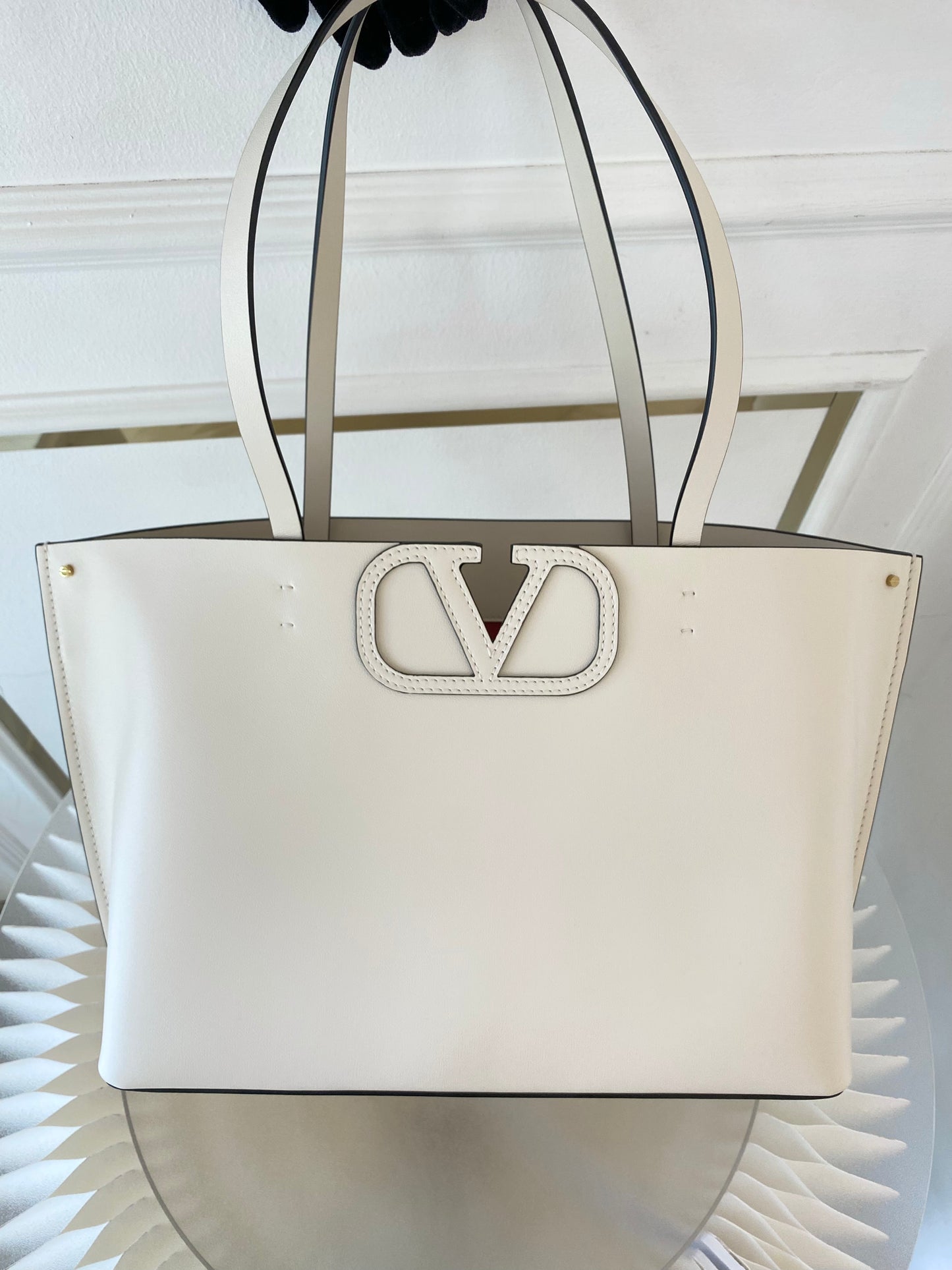 VLTN Fill Me White Ivory Tote Bag