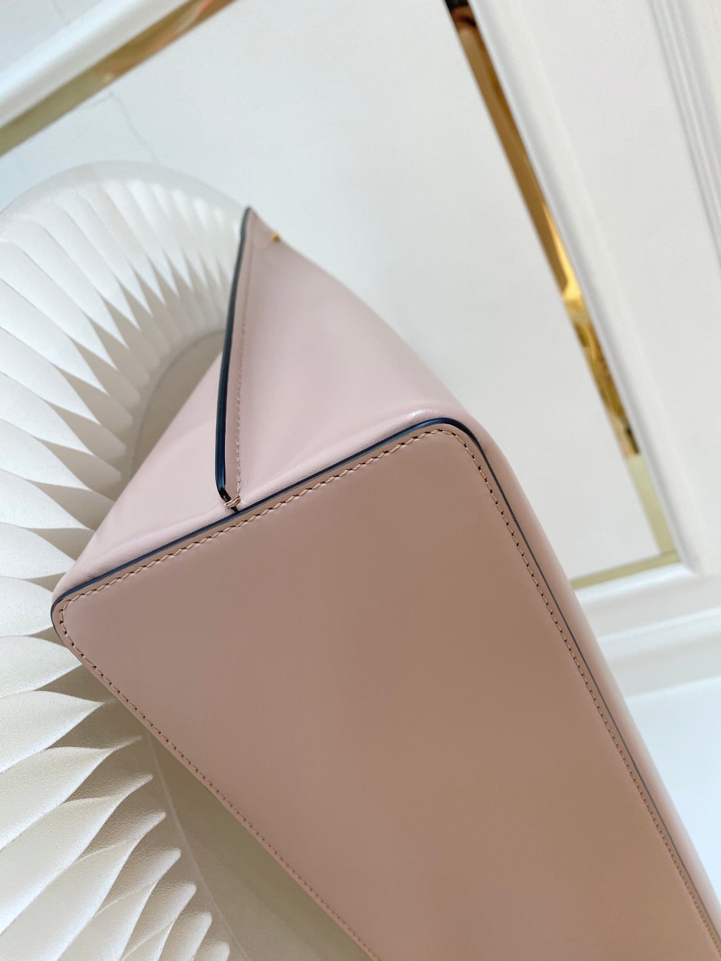 VLTN Fill Me Calfskin Leather Tote Bag