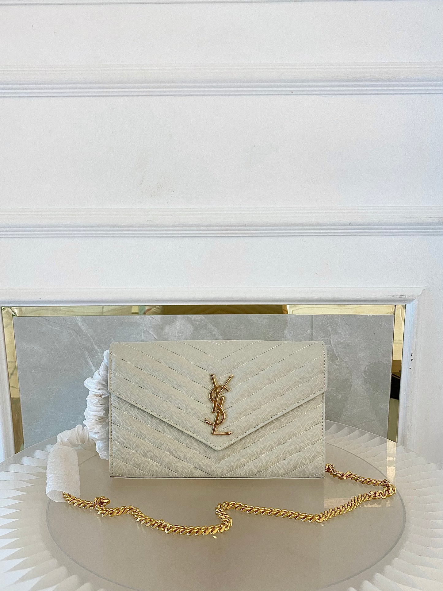 YVES SAINT LAURENT Cassandre Metelasse Envelope WOC GHW