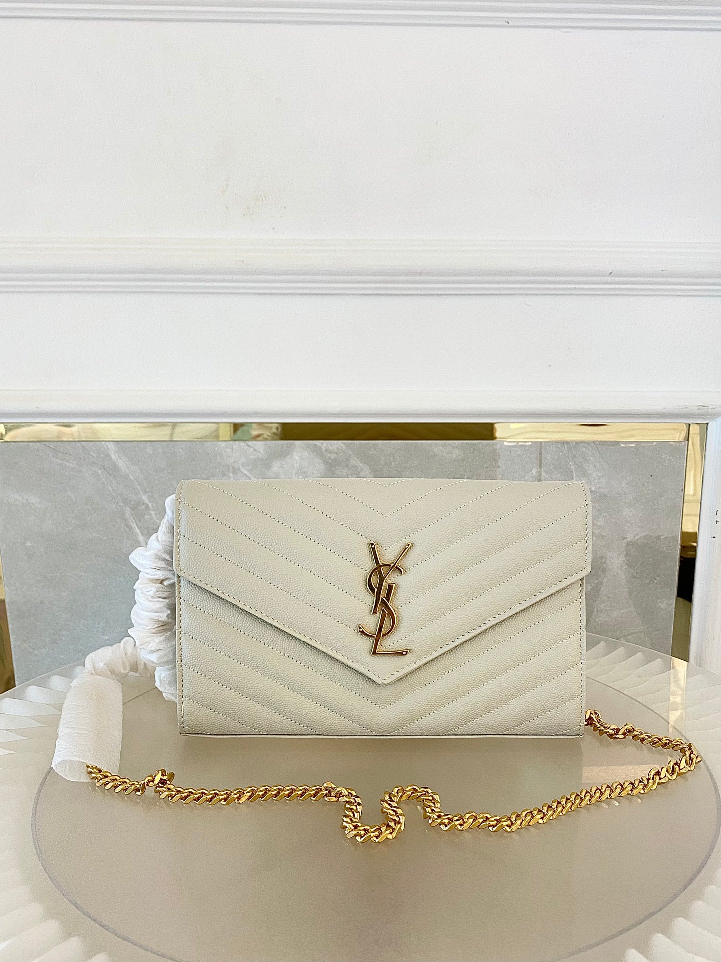 YVES SAINT LAURENT Cassandre Metelasse Envelope WOC GHW