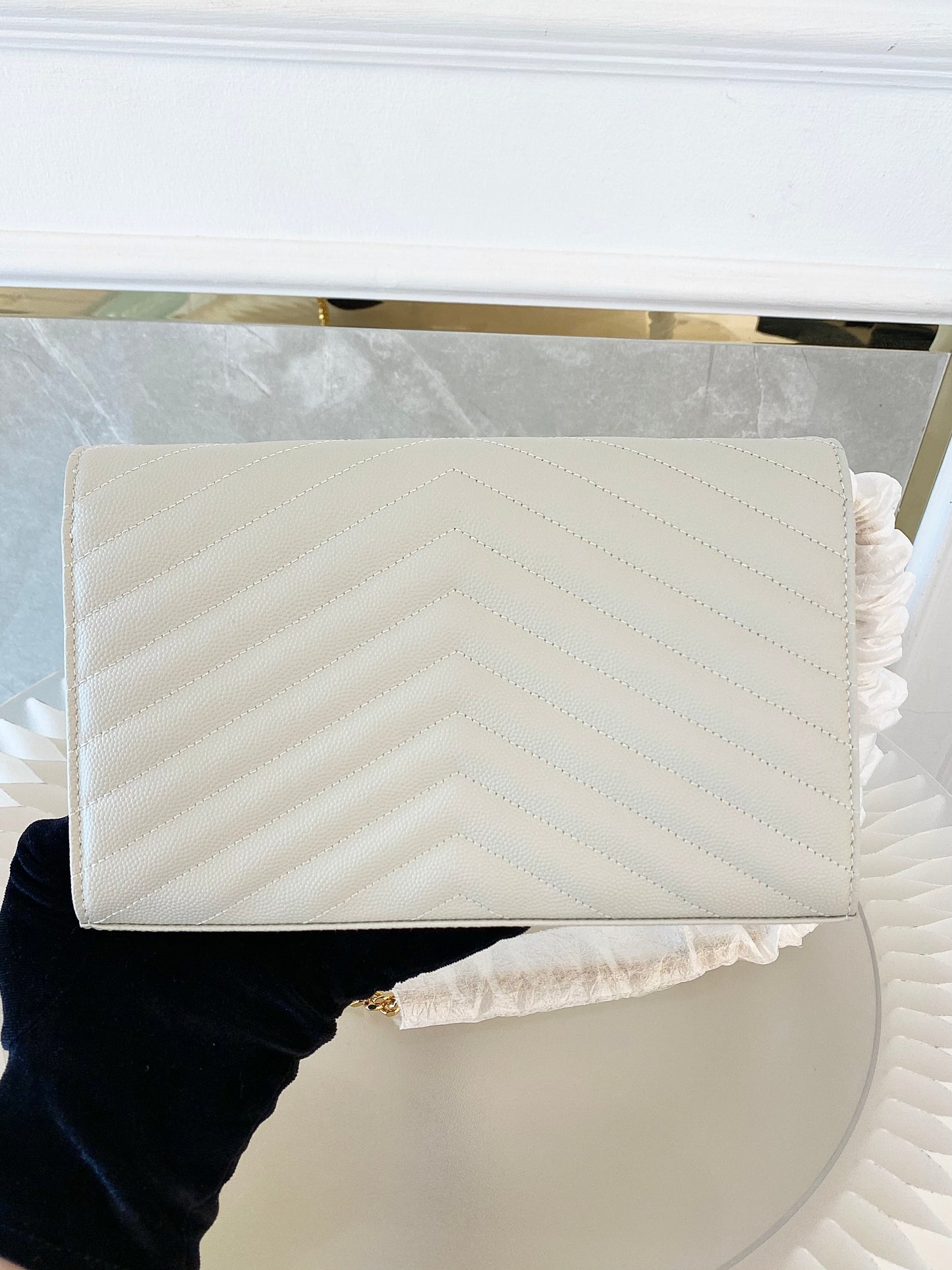 YVES SAINT LAURENT Cassandre Metelasse Envelope WOC GHW