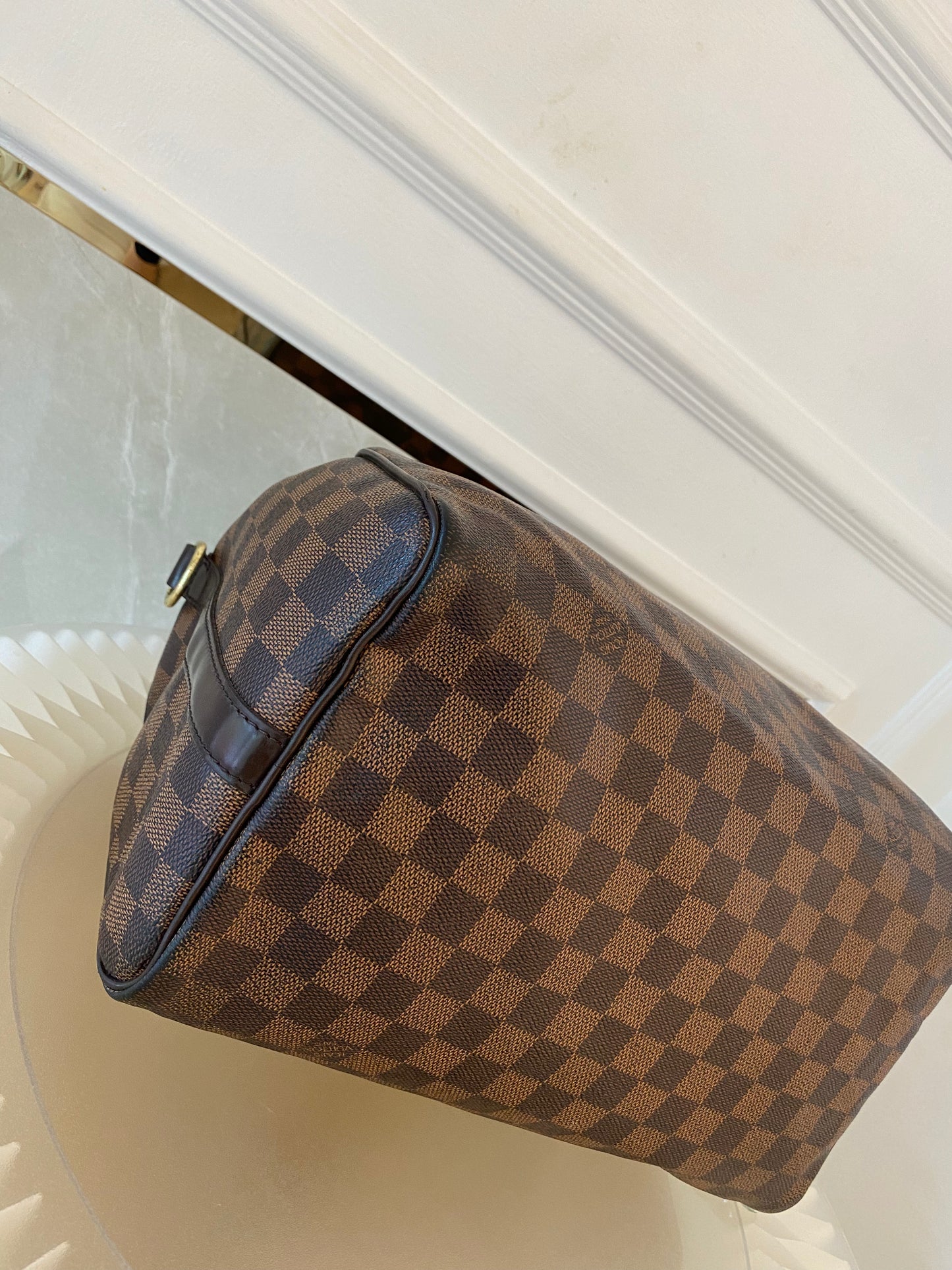 LOUIS VUITTON Speedy Bandoulière 30 in Damier Ebene