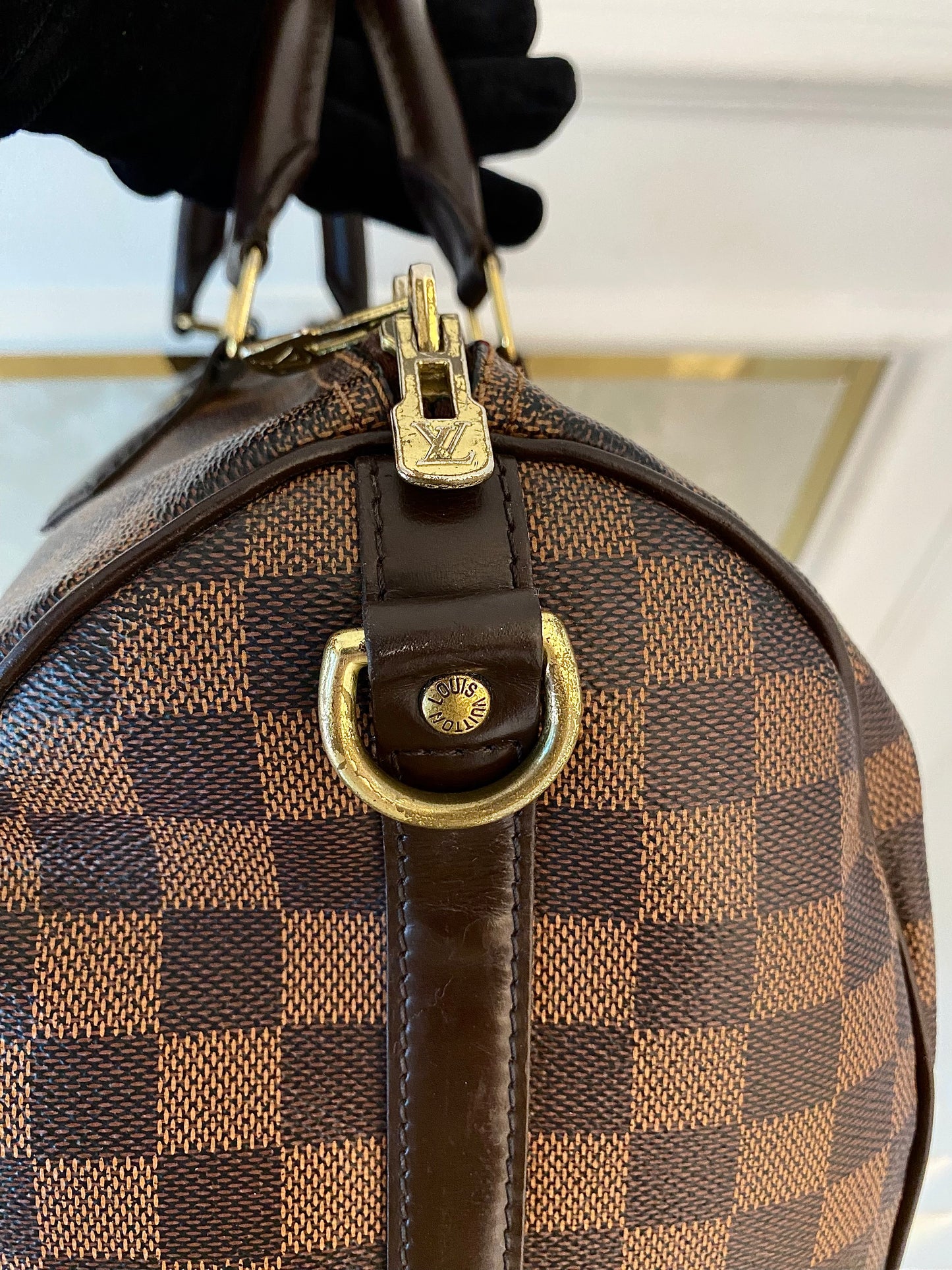 LOUIS VUITTON Speedy Bandoulière 30 in Damier Ebene