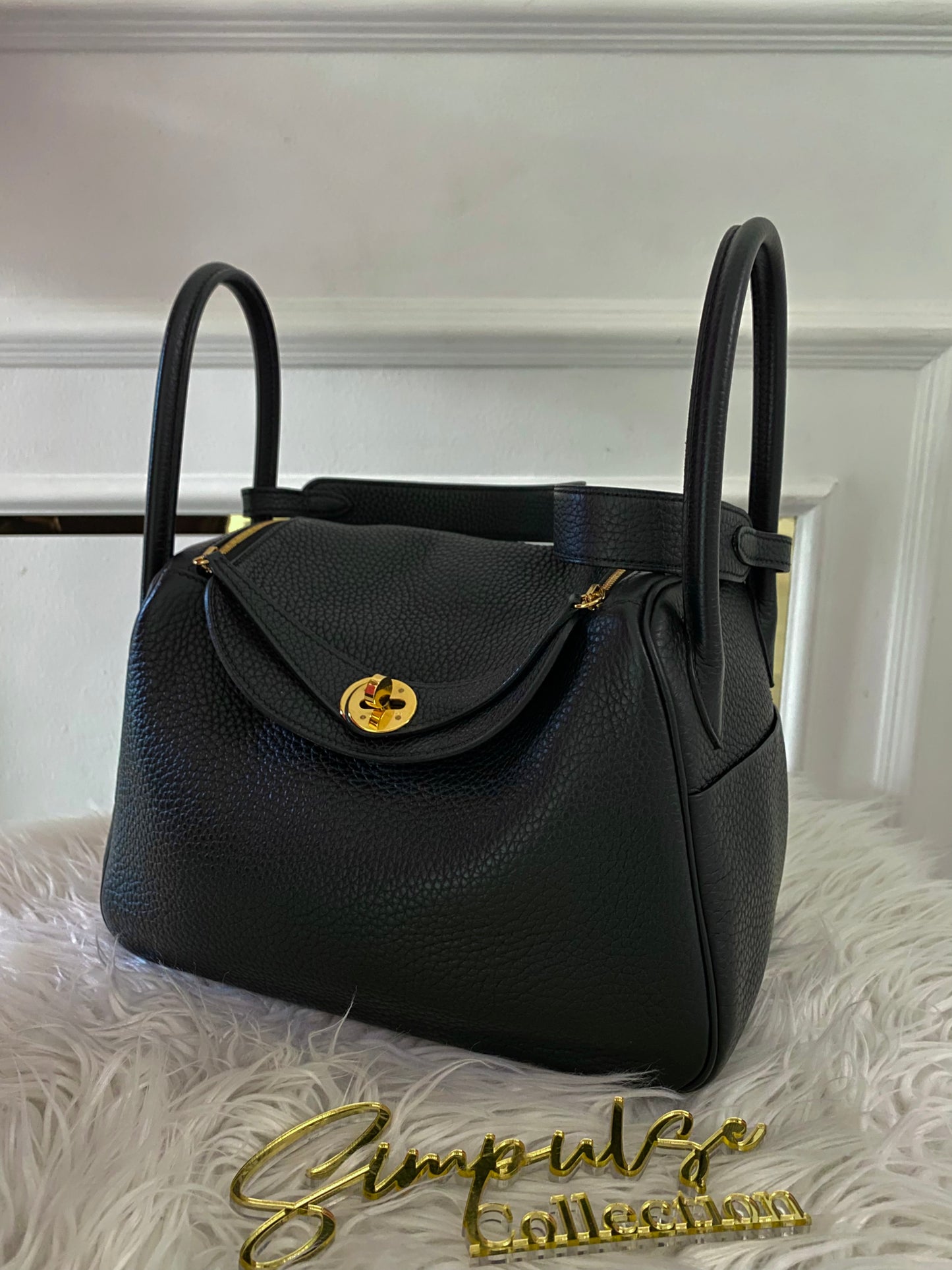 Hermes Lindy 26 Black GHW