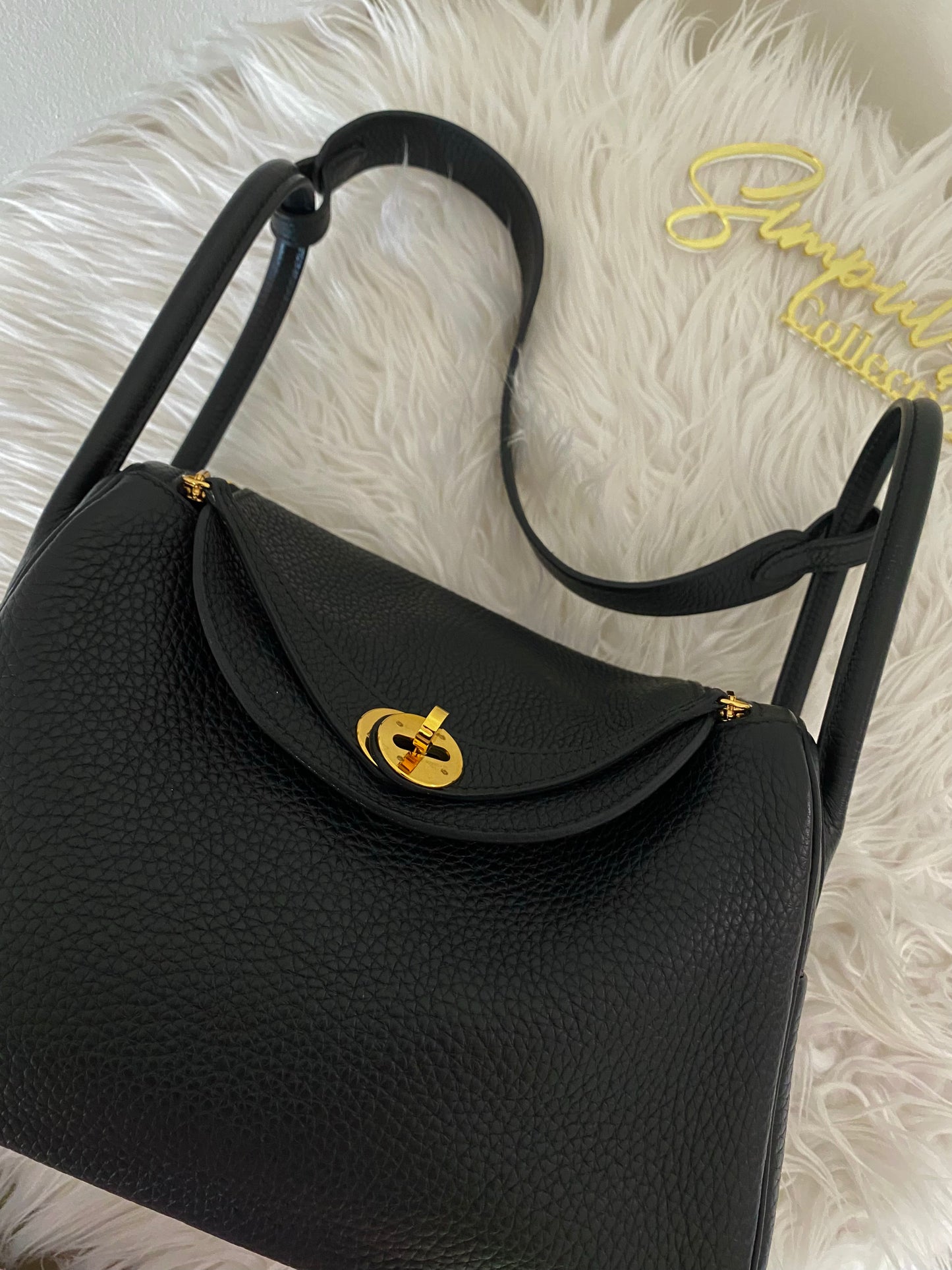 Hermes Lindy 26 Black GHW