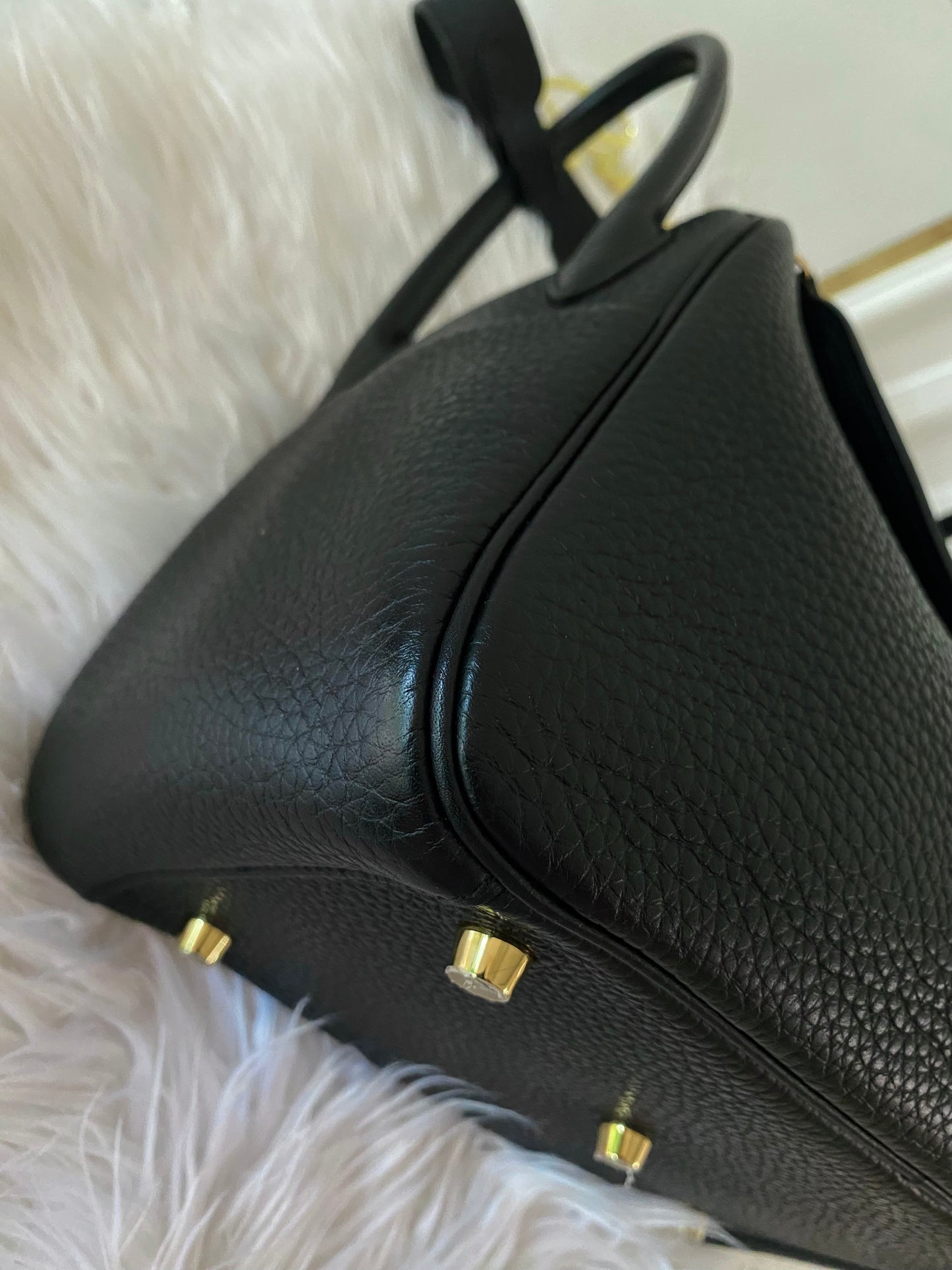 Hermes Lindy 26 Black GHW