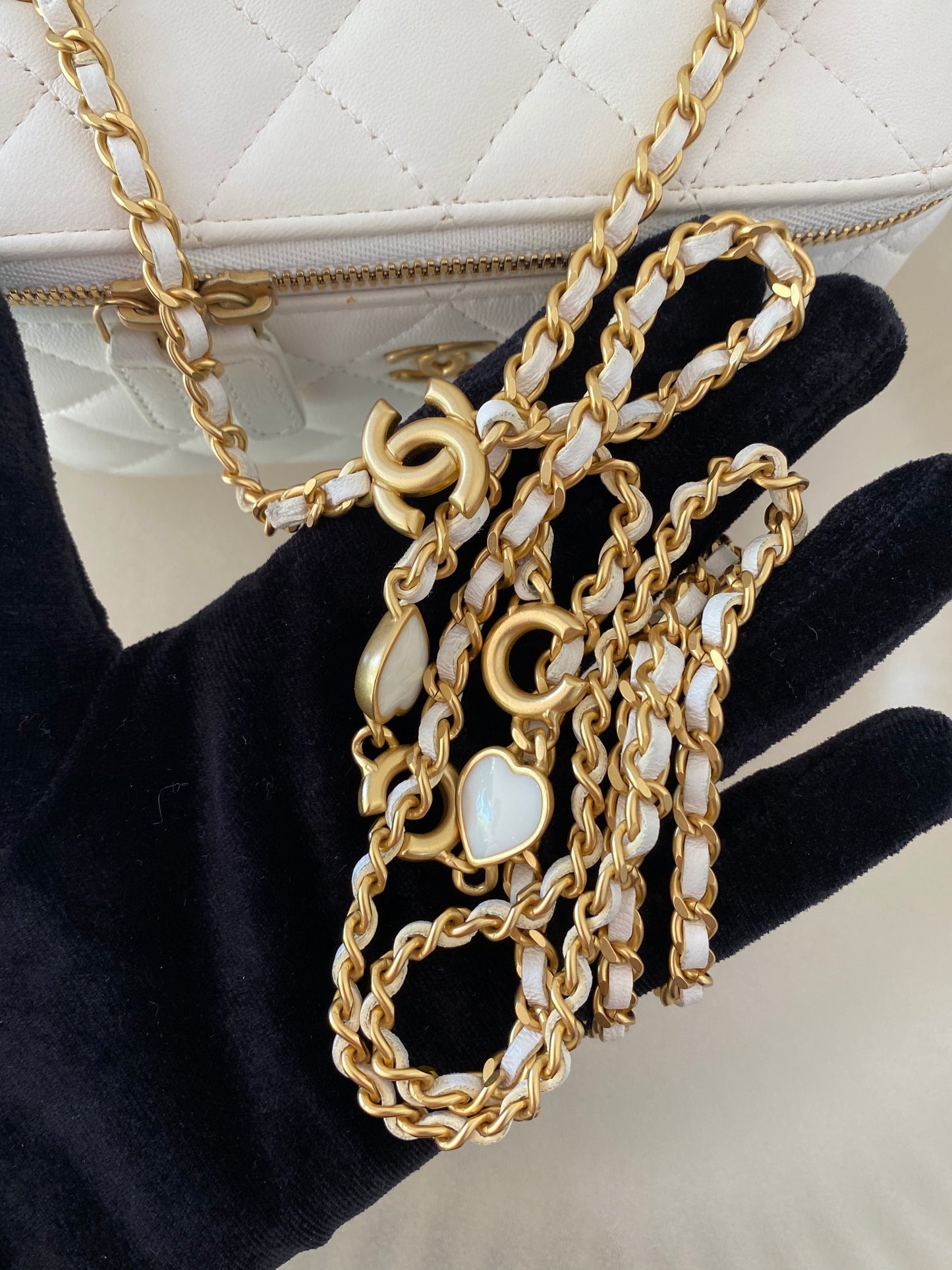 Chanel Vanity Coco White Gold