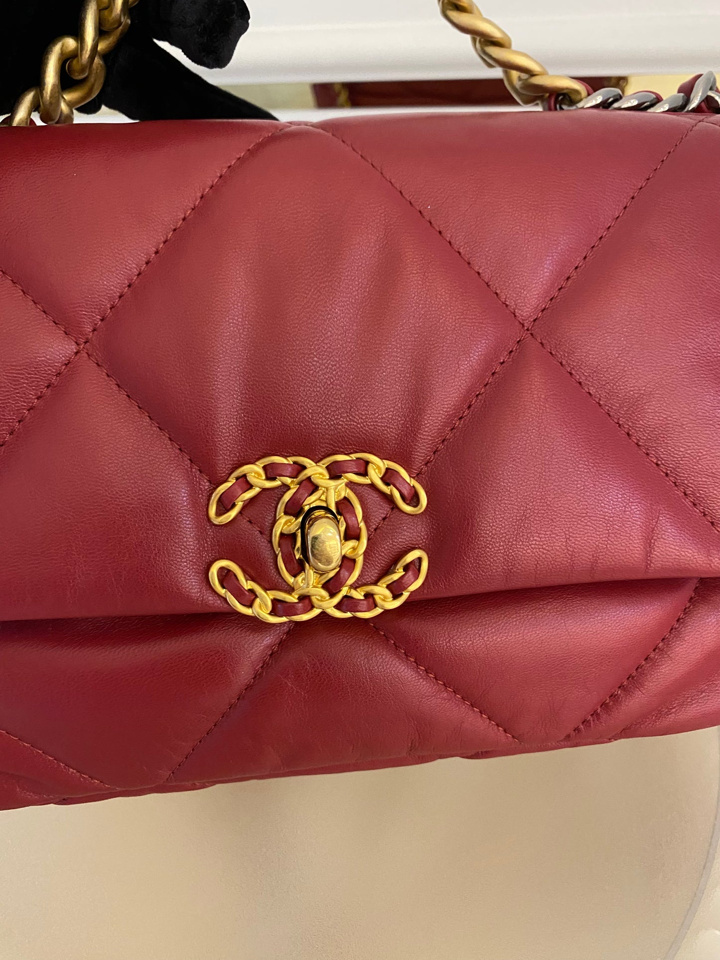 Chanel C19 Red Small