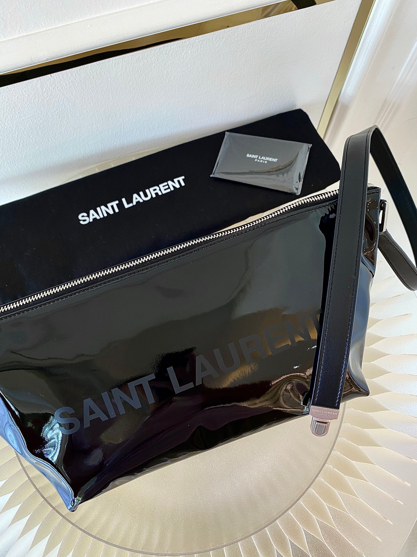 YVES SAINT LAURENT Tuc Black Patent Shoulder Bag