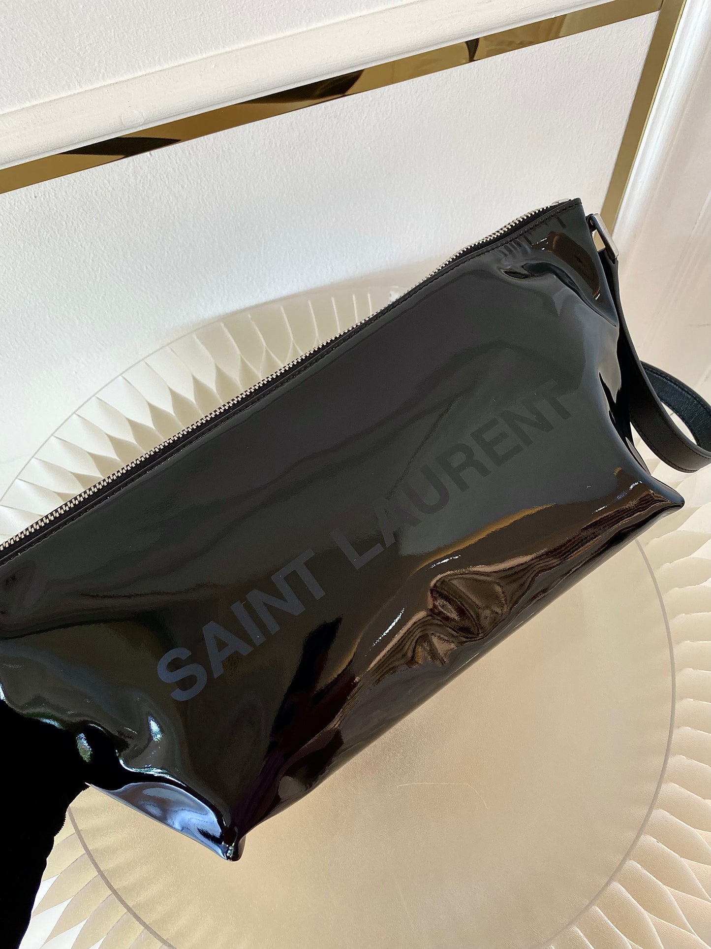 YVES SAINT LAURENT Tuc Black Patent Shoulder Bag