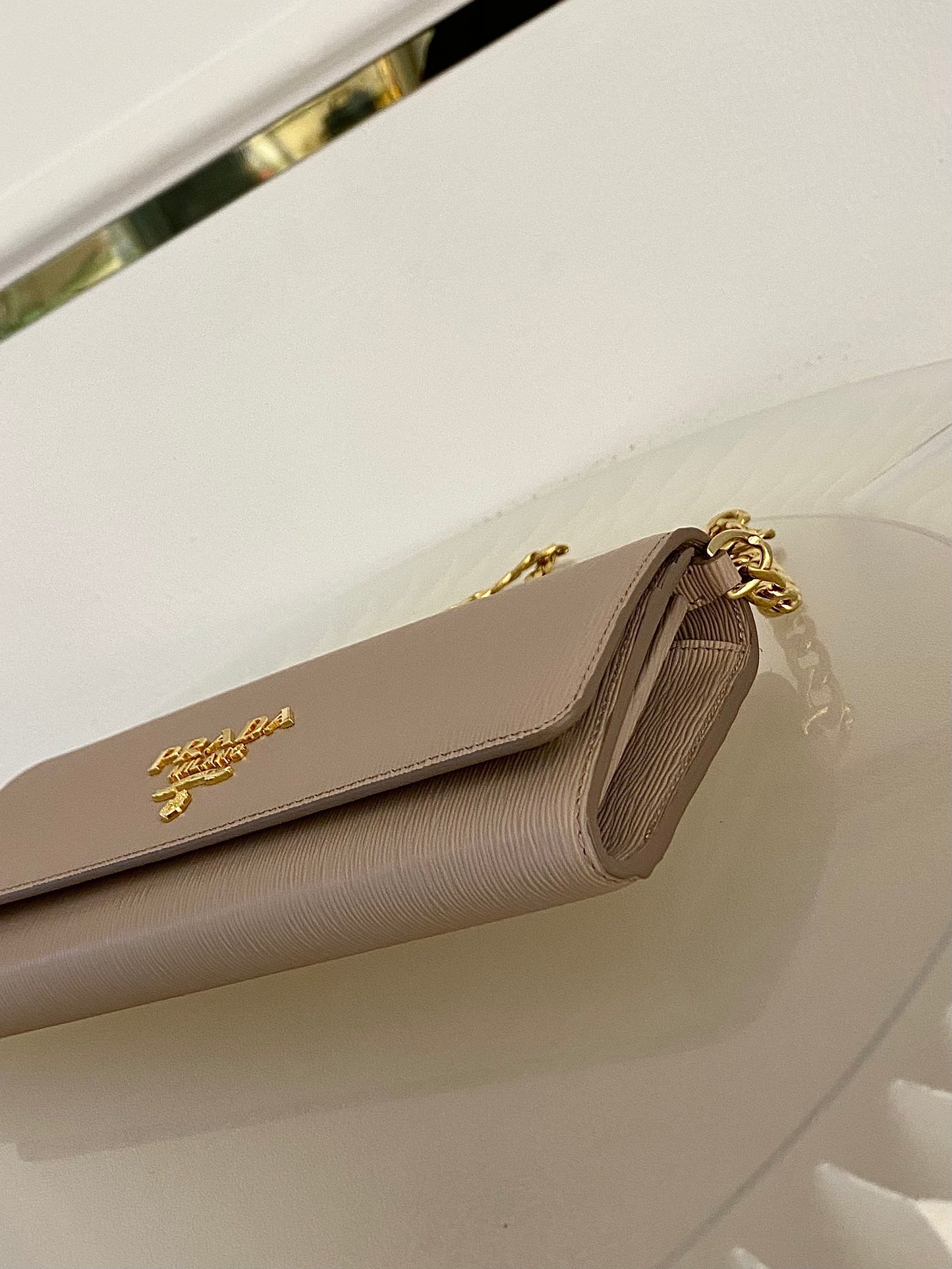 Prada Vitello Move WOC GHW in Beige