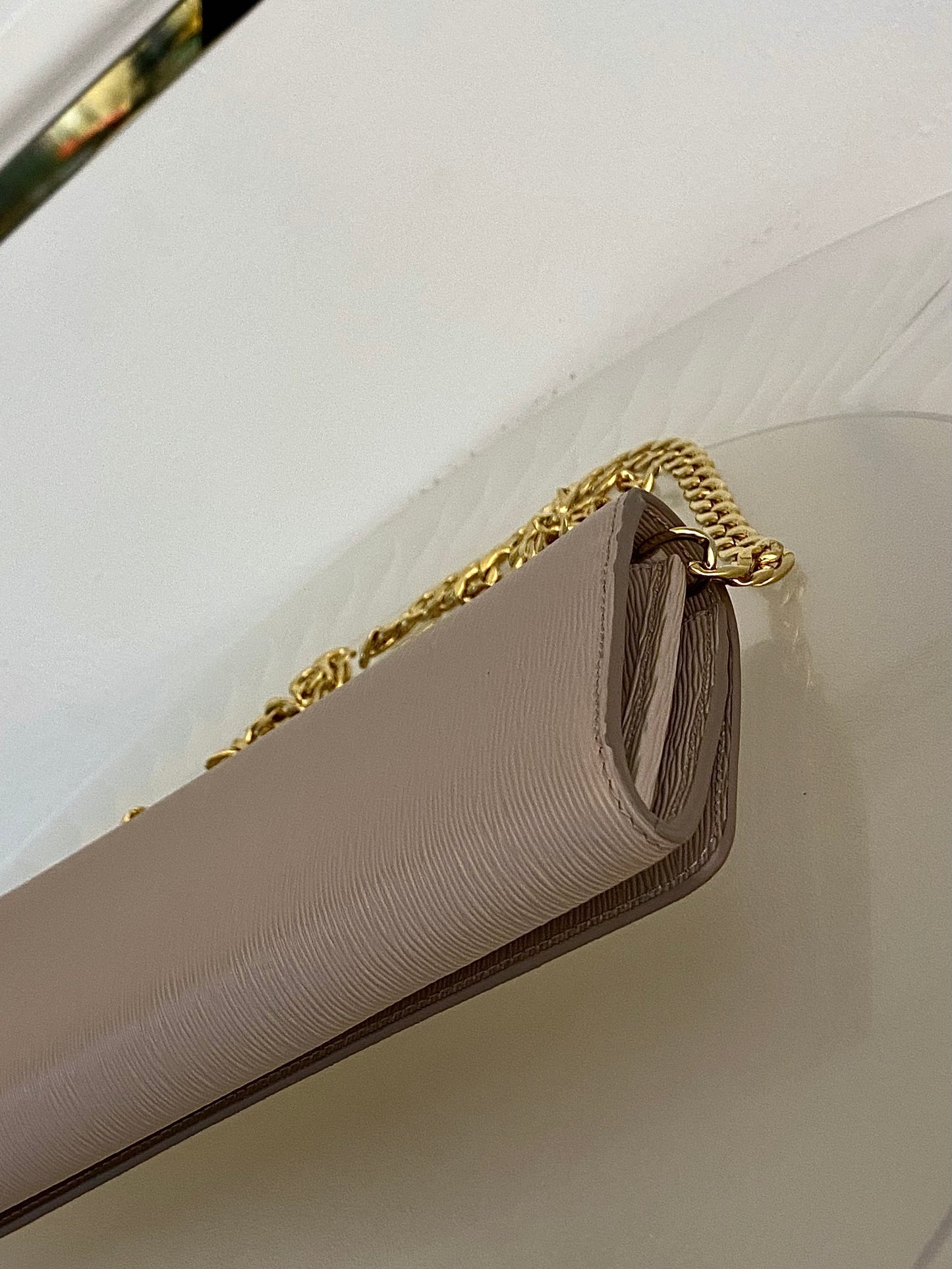 Prada Vitello Move WOC GHW in Beige