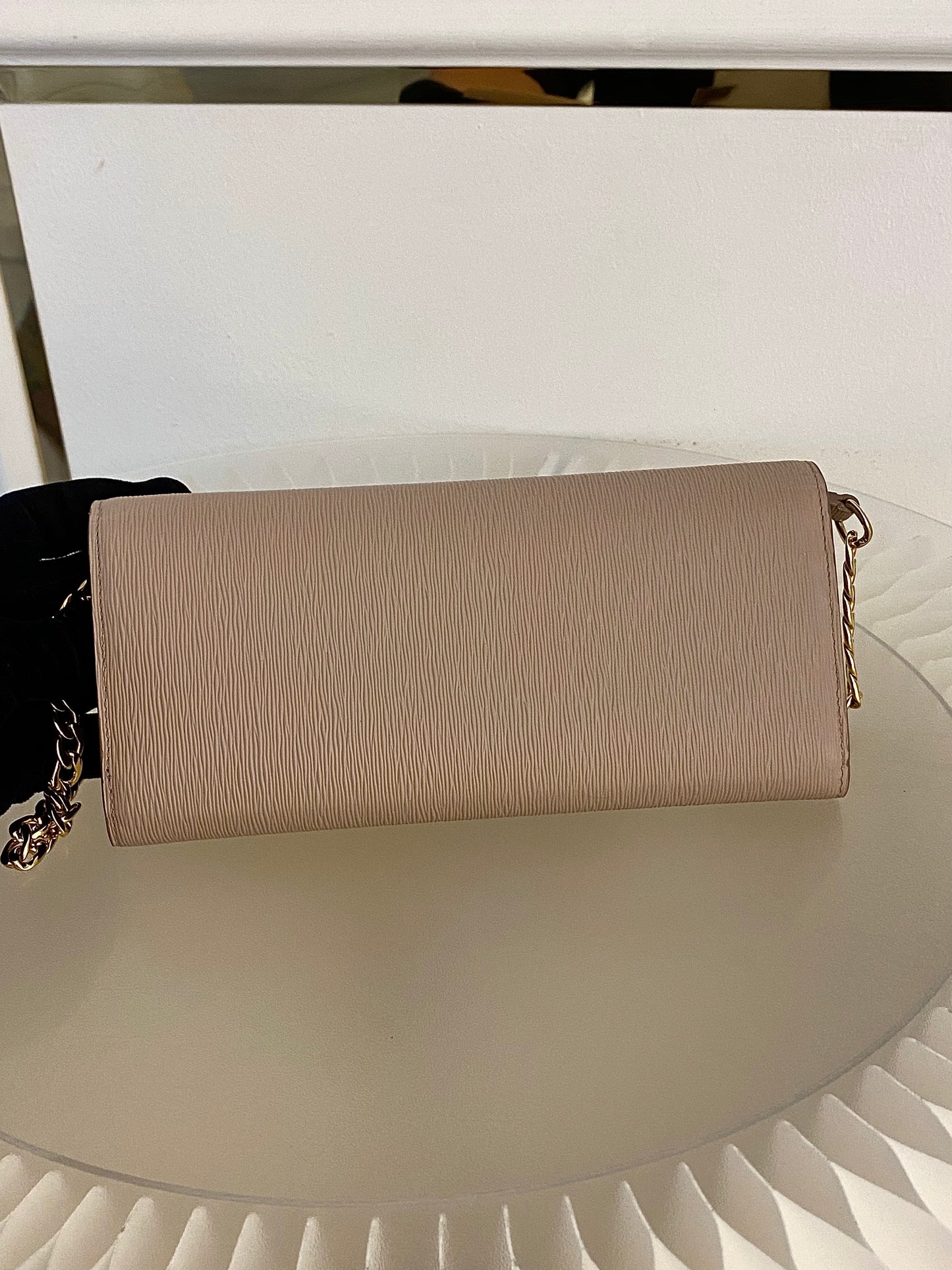 Prada Vitello Move WOC GHW in Beige