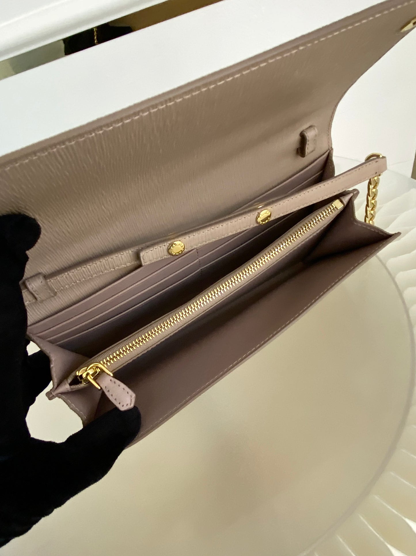 Prada Vitello Move WOC GHW in Beige