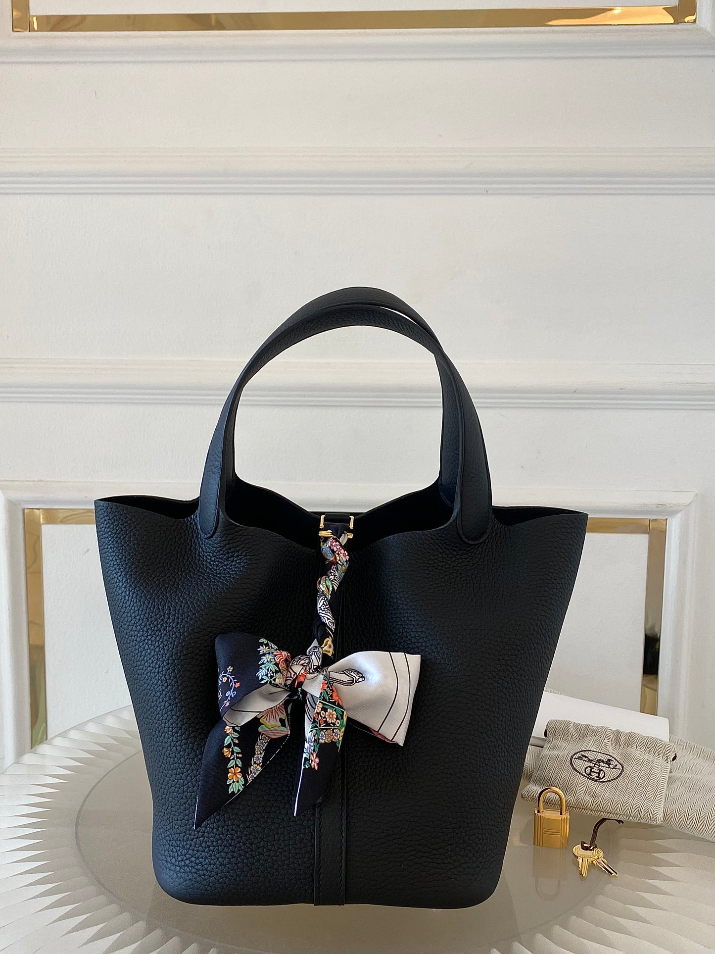 HERMES Picotin 22 Noir GHW