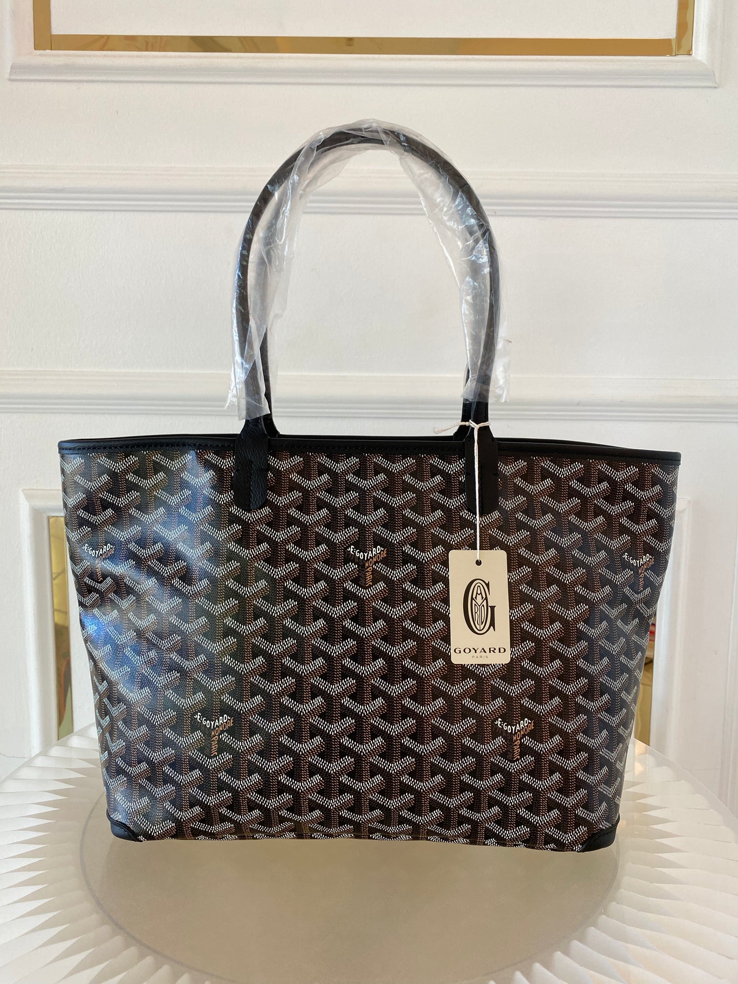 GOYARD Artois Black in Pm Size