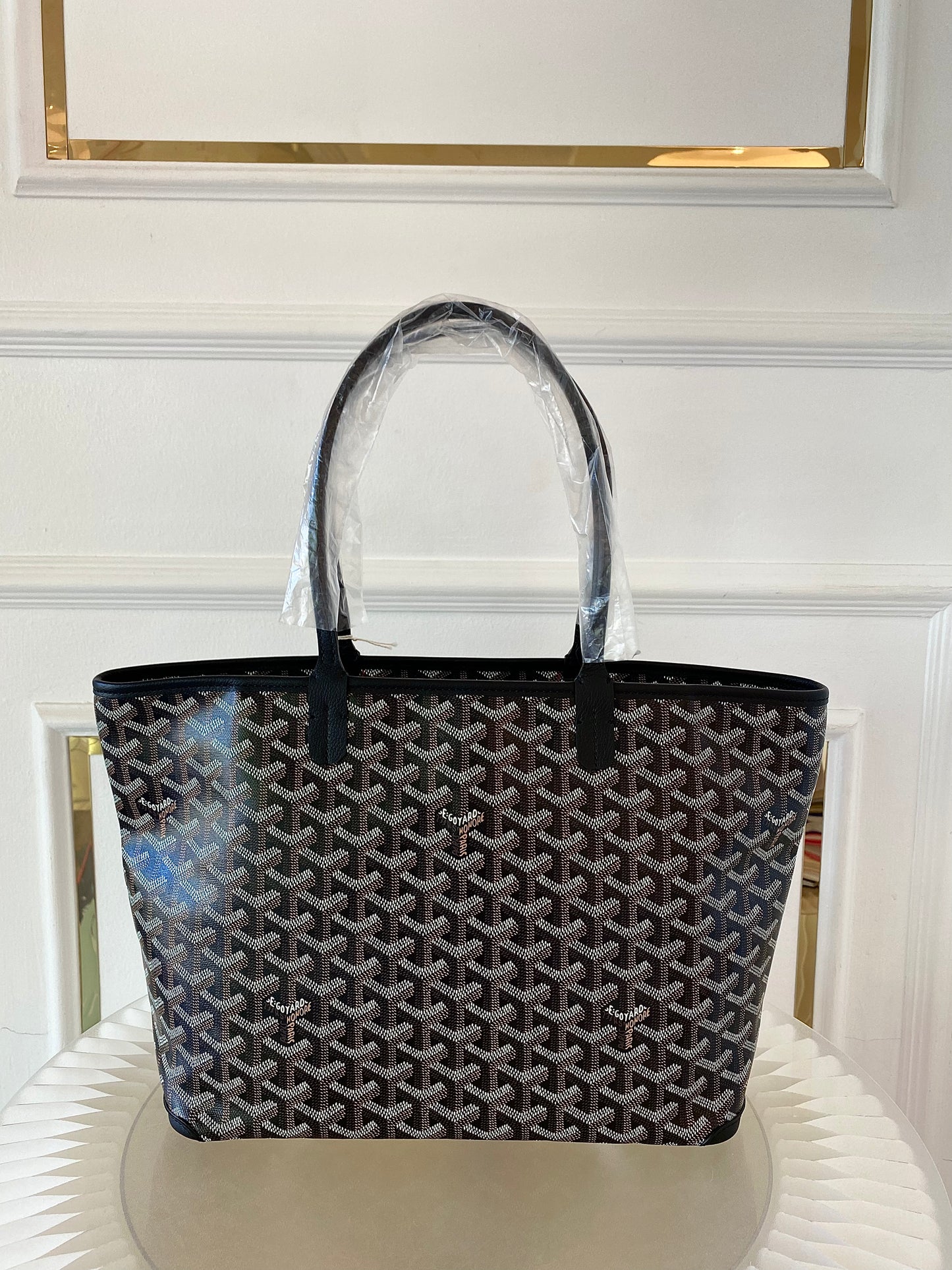 GOYARD Artois Black in Pm Size