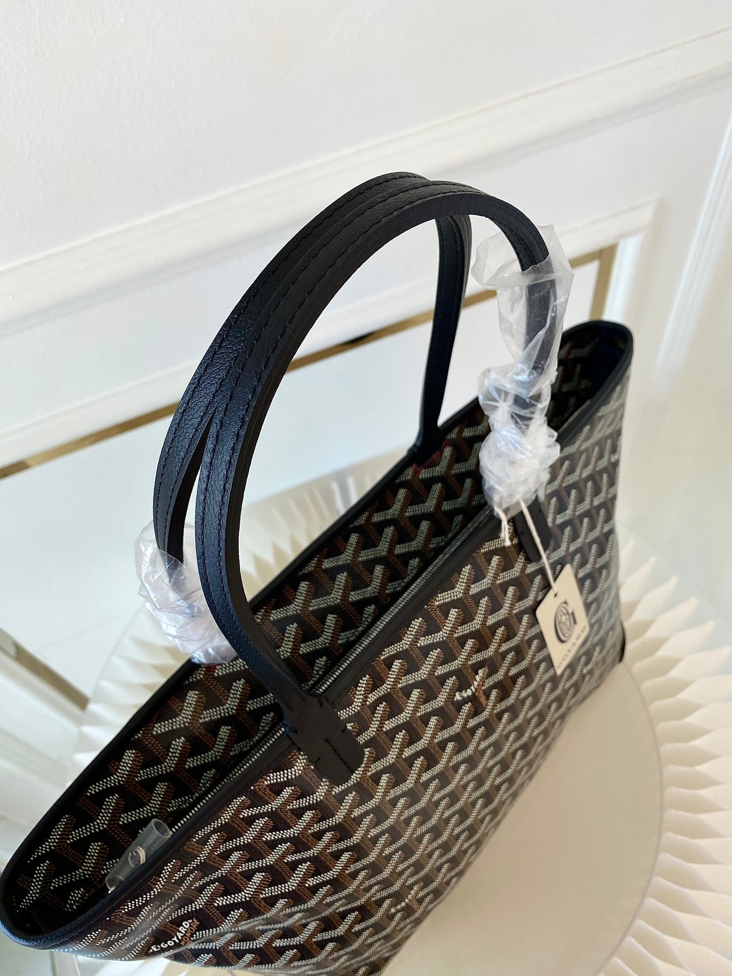 GOYARD Artois Black in Pm Size