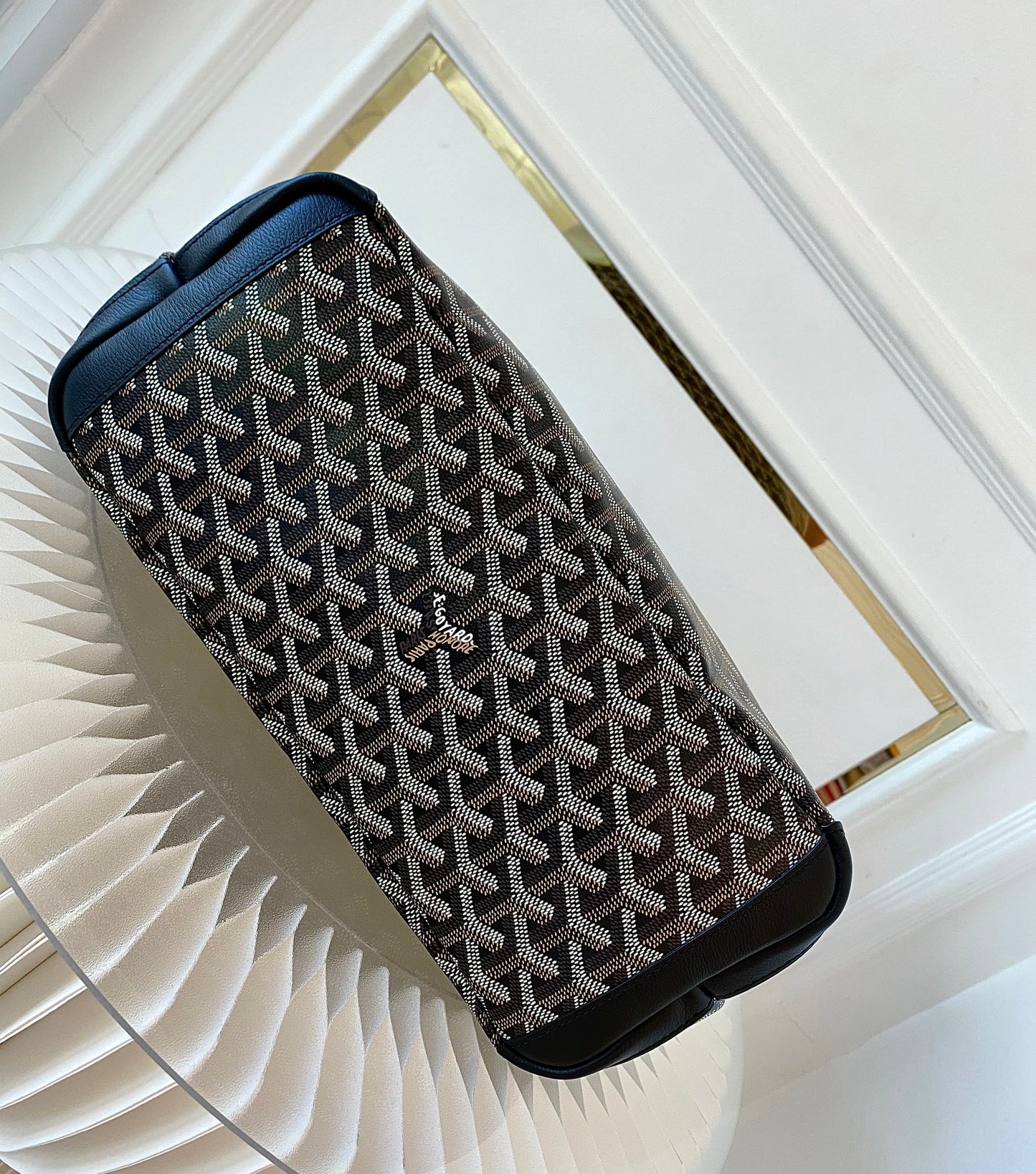 GOYARD Artois Black in Pm Size