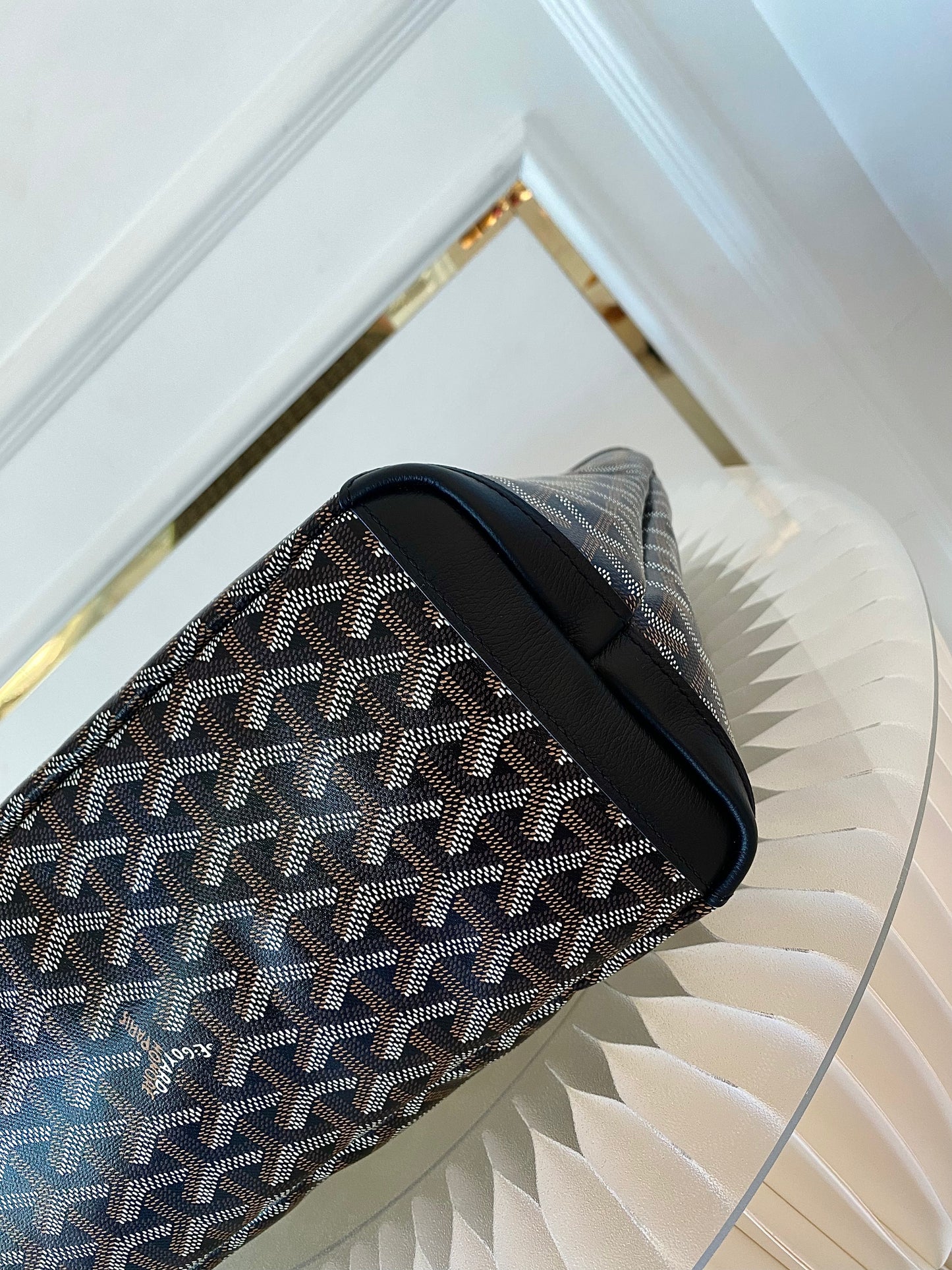 GOYARD Artois Black in Pm Size