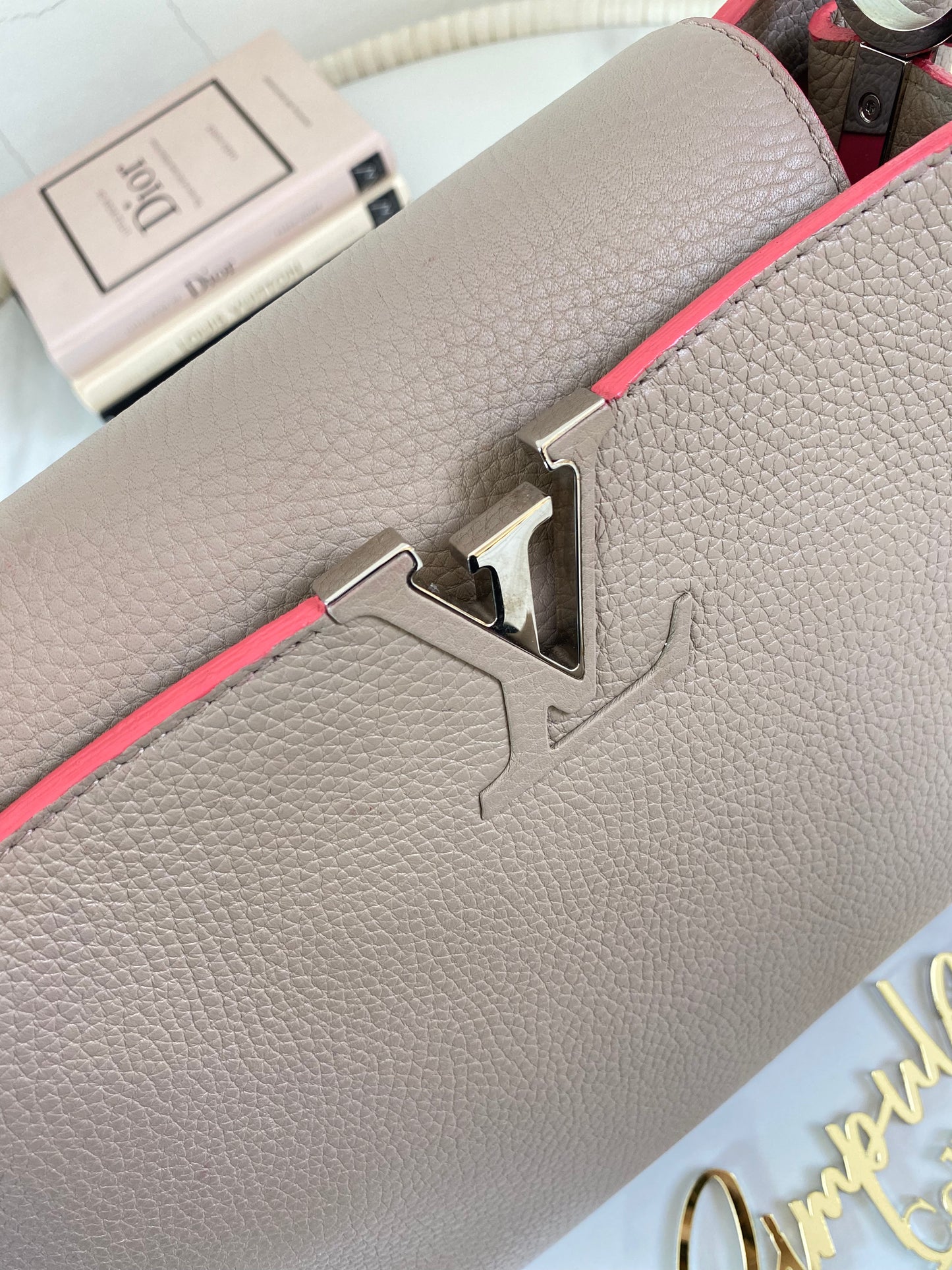 Louis Vuitton Capucine Mm