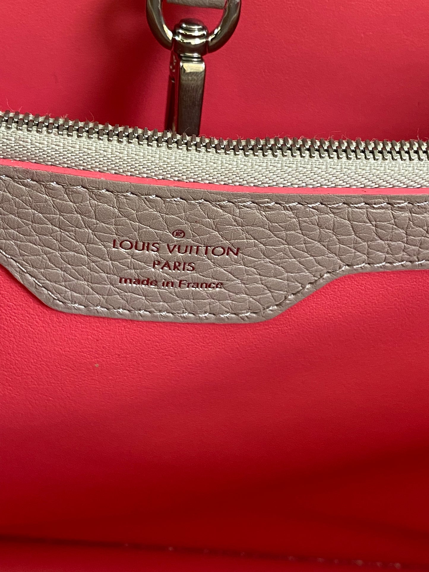 Louis Vuitton Capucine Mm