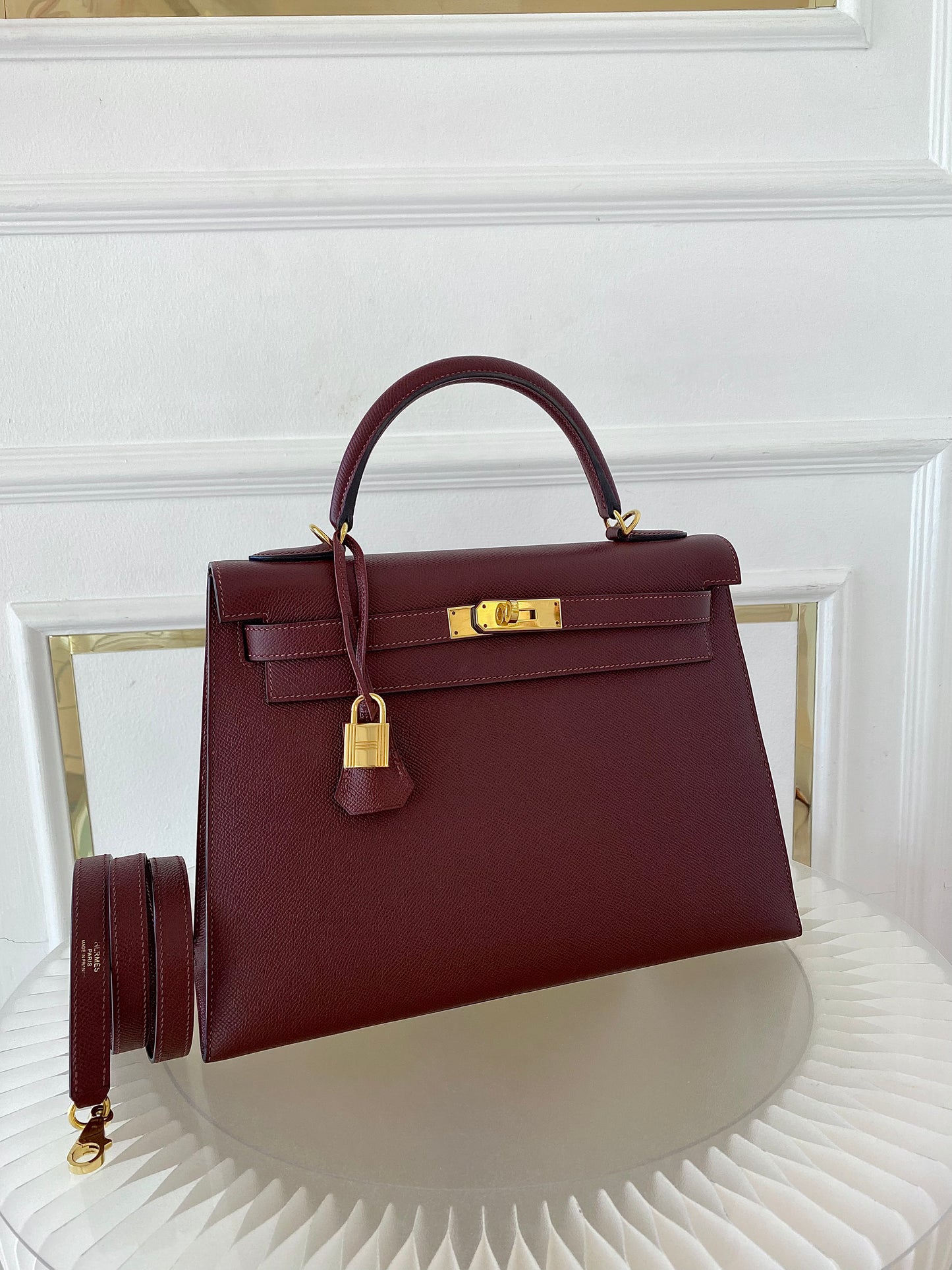 HERMES Kelly 32 Bordeaux Epsom Sellier GHW