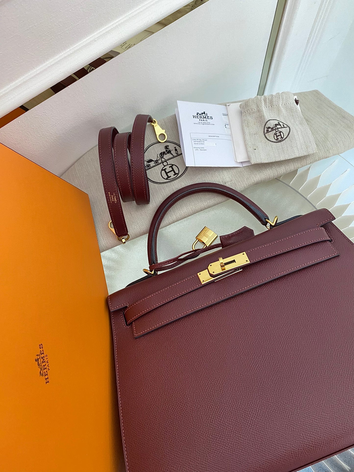 HERMES Kelly 32 Bordeaux Epsom Sellier GHW