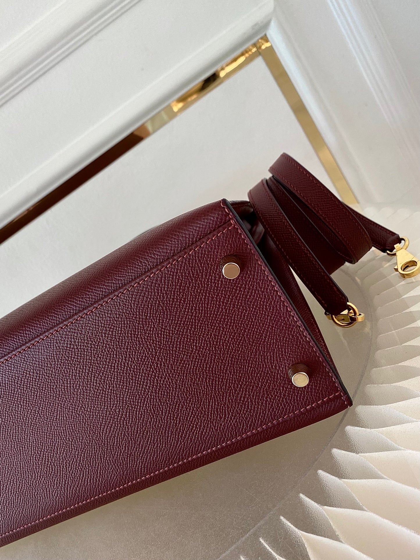 HERMES Kelly 32 Bordeaux Epsom Sellier GHW