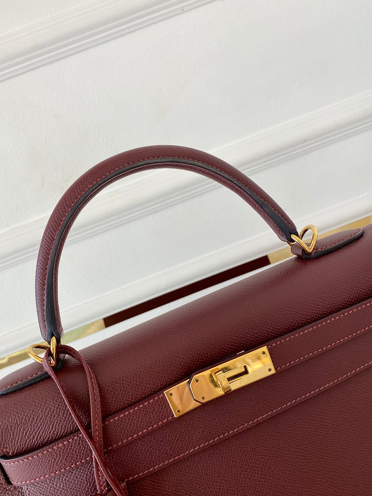 HERMES Kelly 32 Bordeaux Epsom Sellier GHW