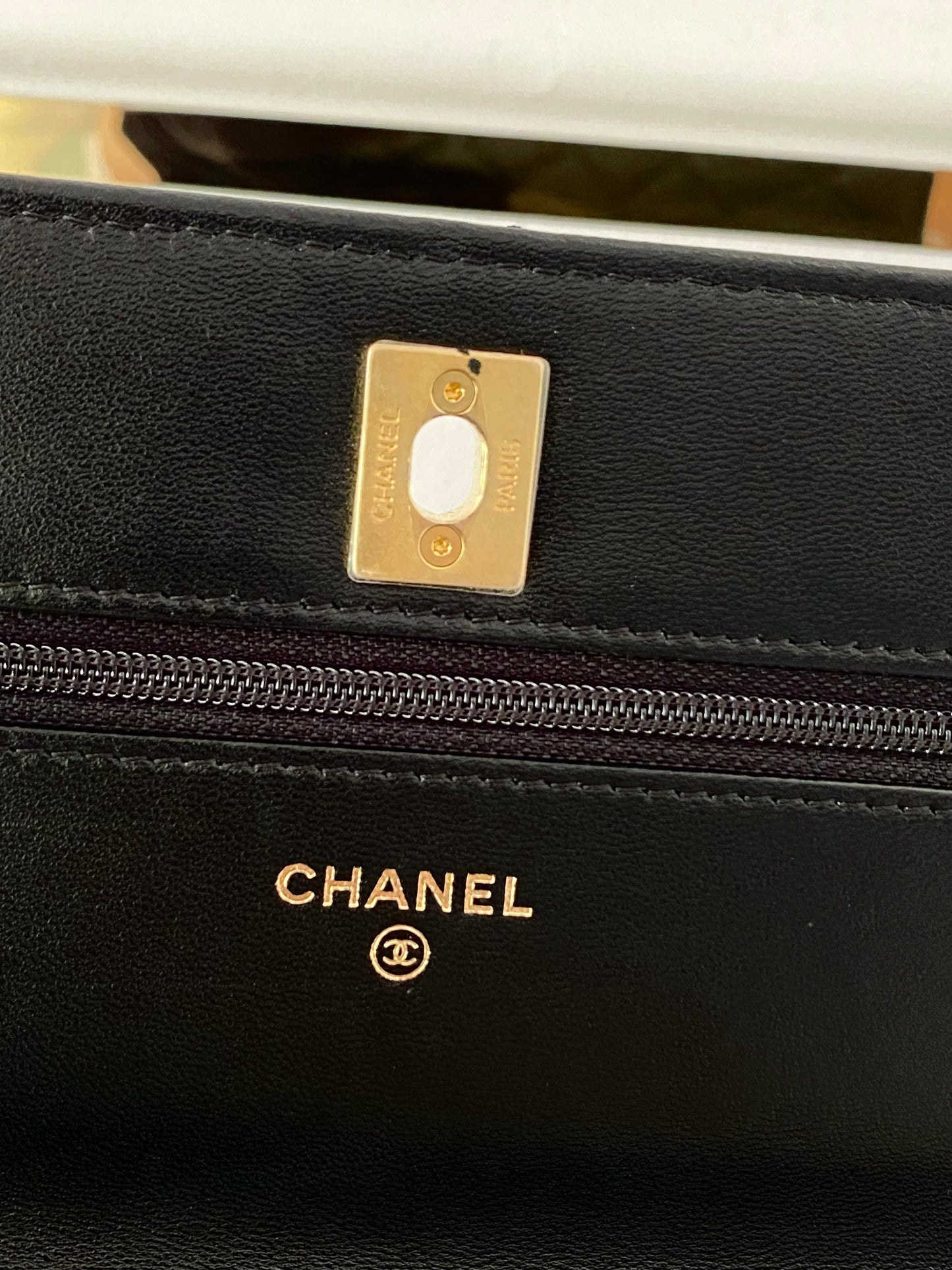 Chanel Pearl Crush WOC