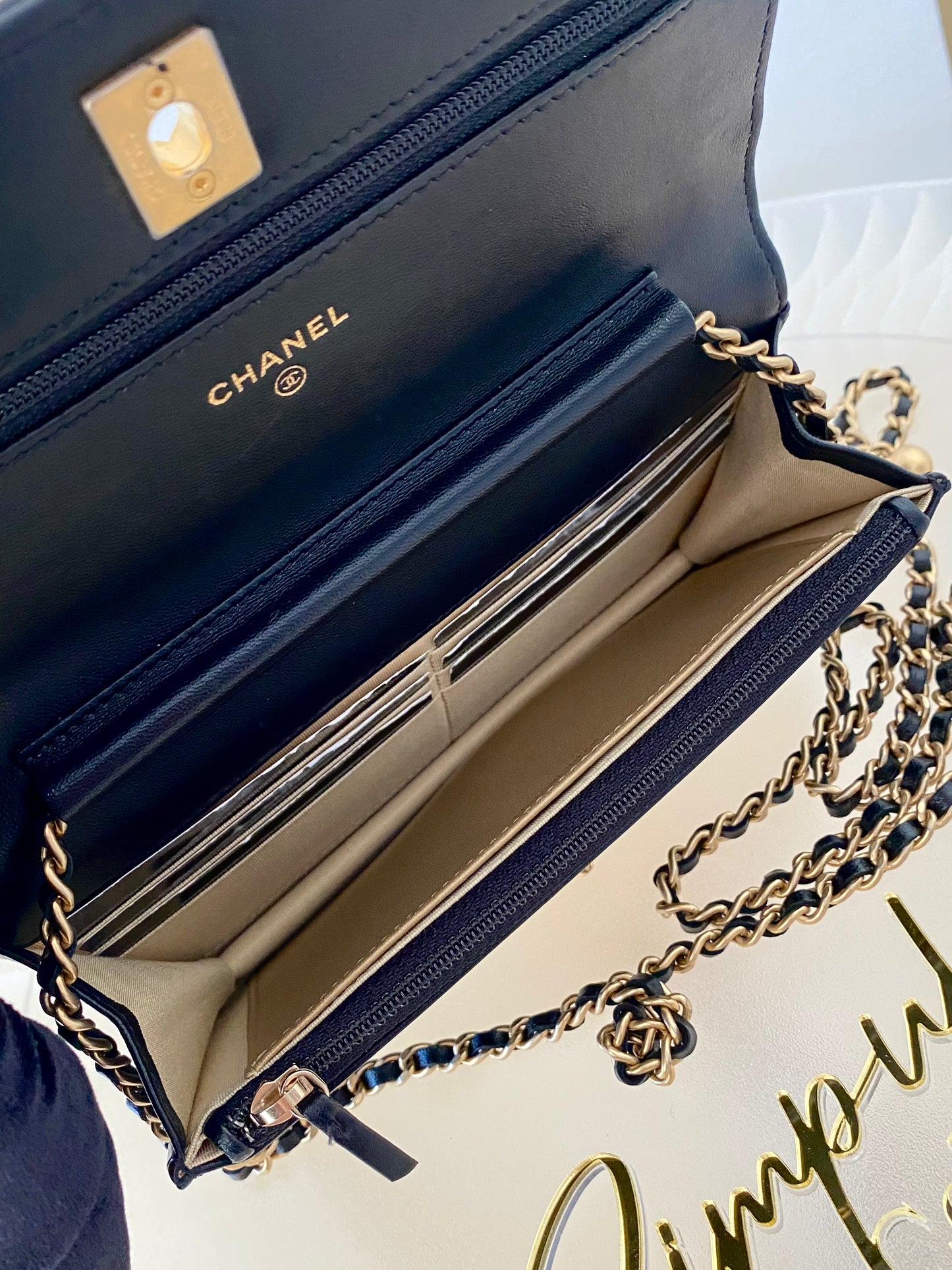 Chanel Pearl Crush WOC