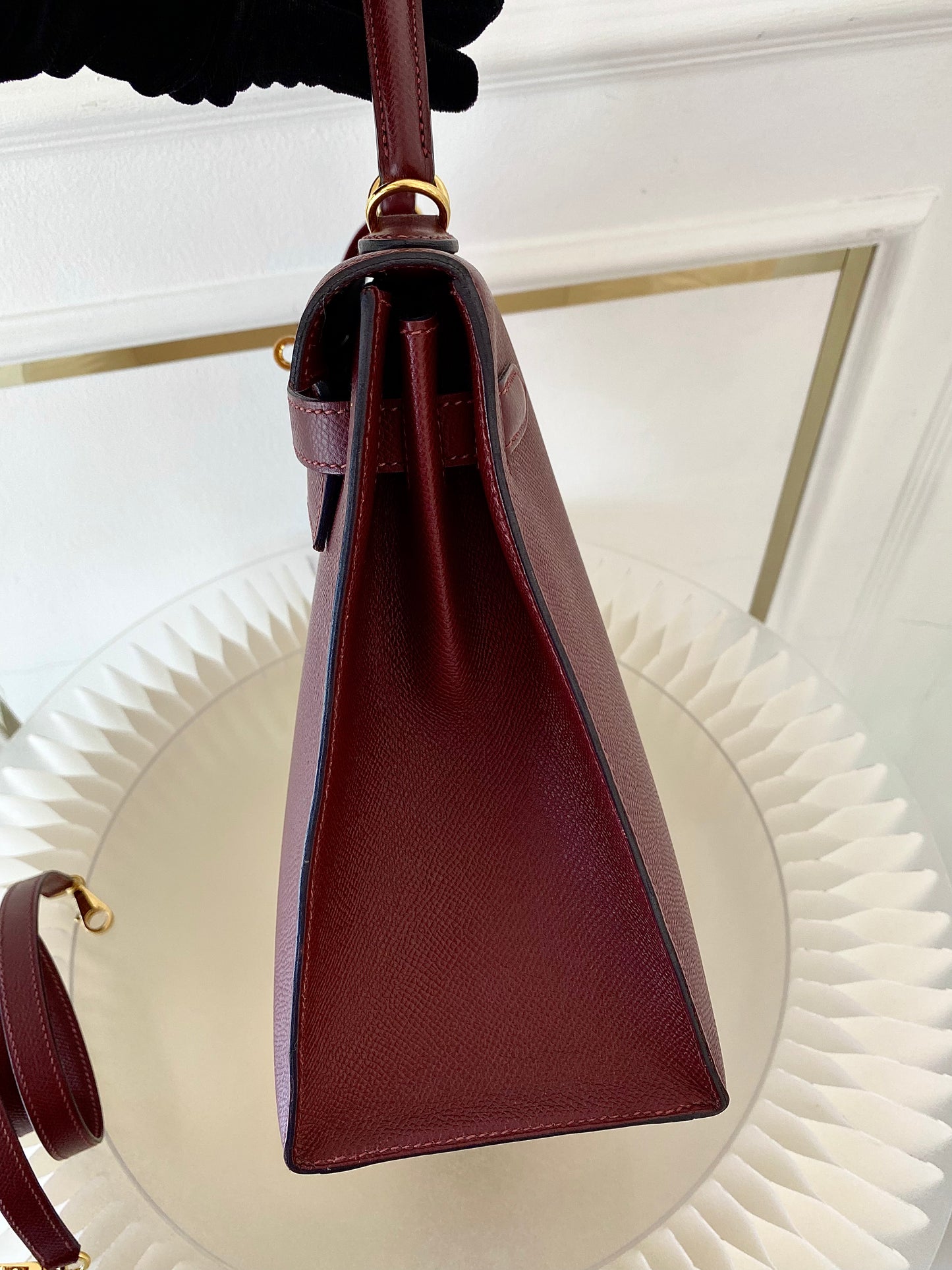 HERMES Kelly 32 Bordeaux Epsom Sellier GHW