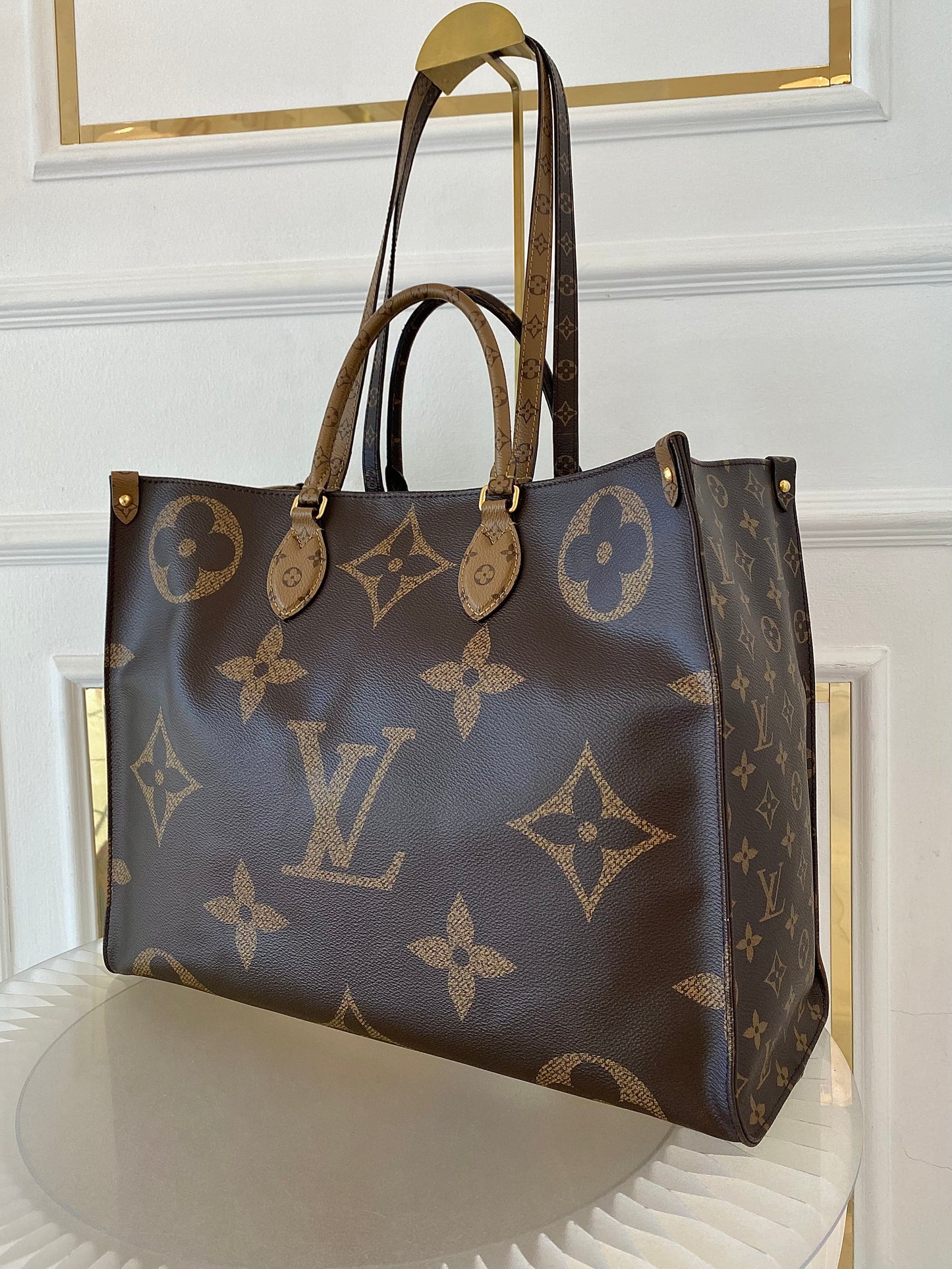 LOUIS VUITTON OTG Mono Reverse GM Size