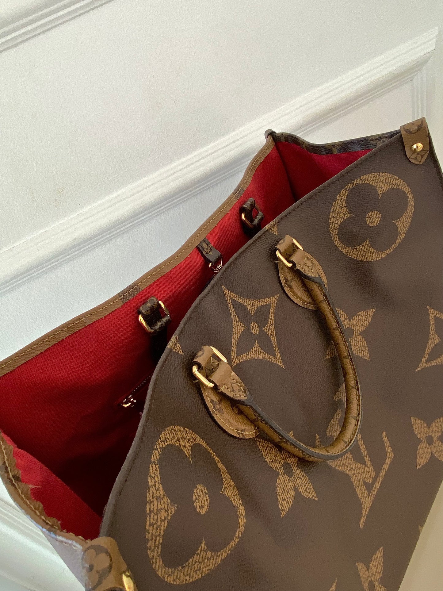 LOUIS VUITTON OTG Mono Reverse GM Size