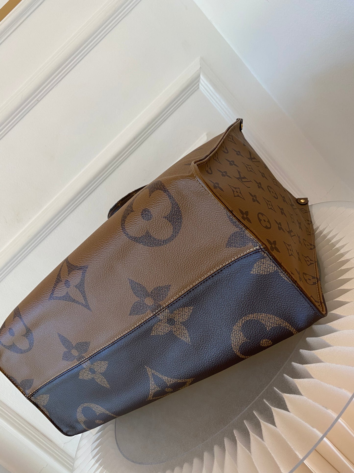 LOUIS VUITTON OTG Mono Reverse GM Size