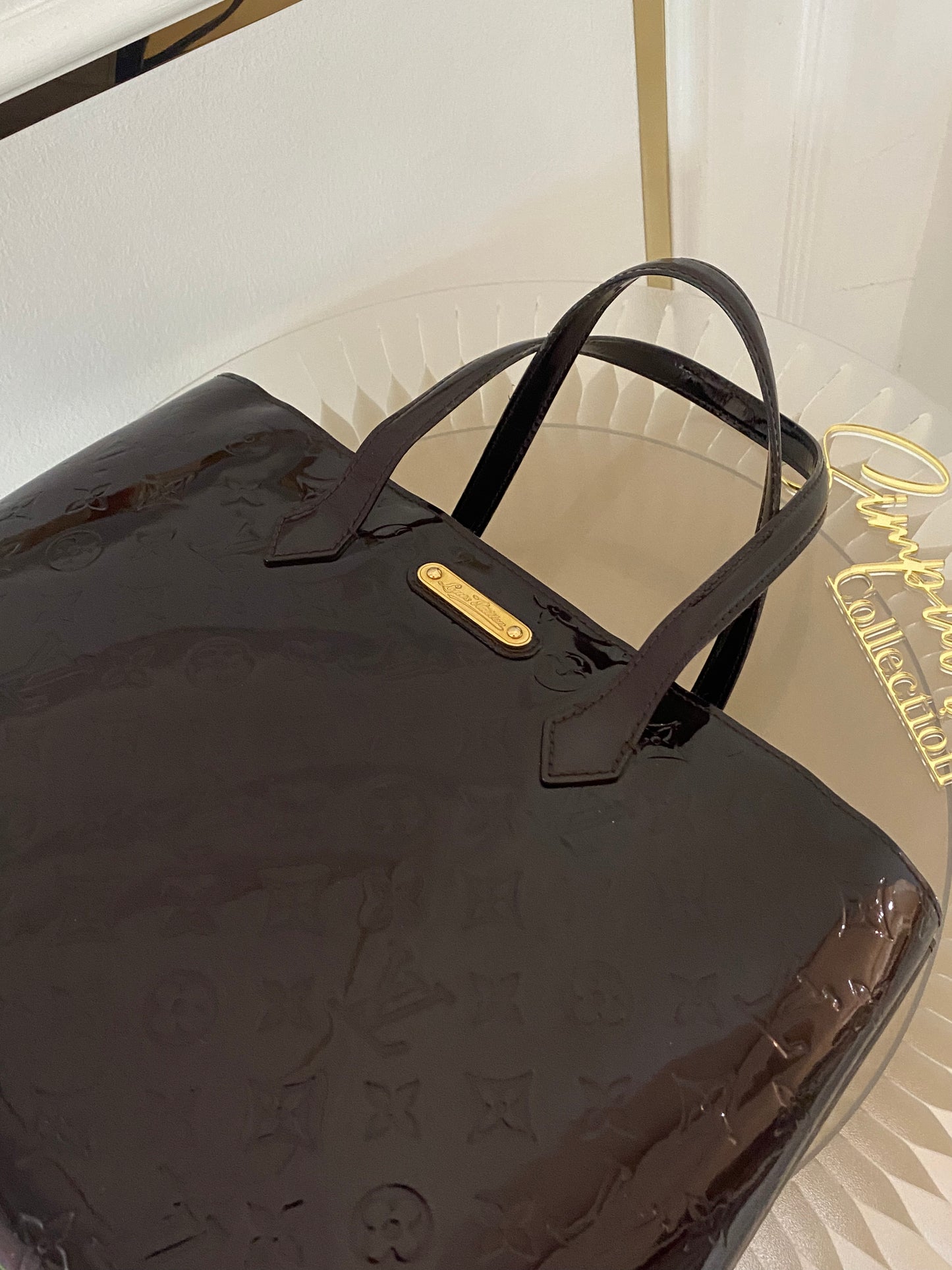 LOUIS VUITTON Amarante Mono Vernis Wiltshire Mm Bag