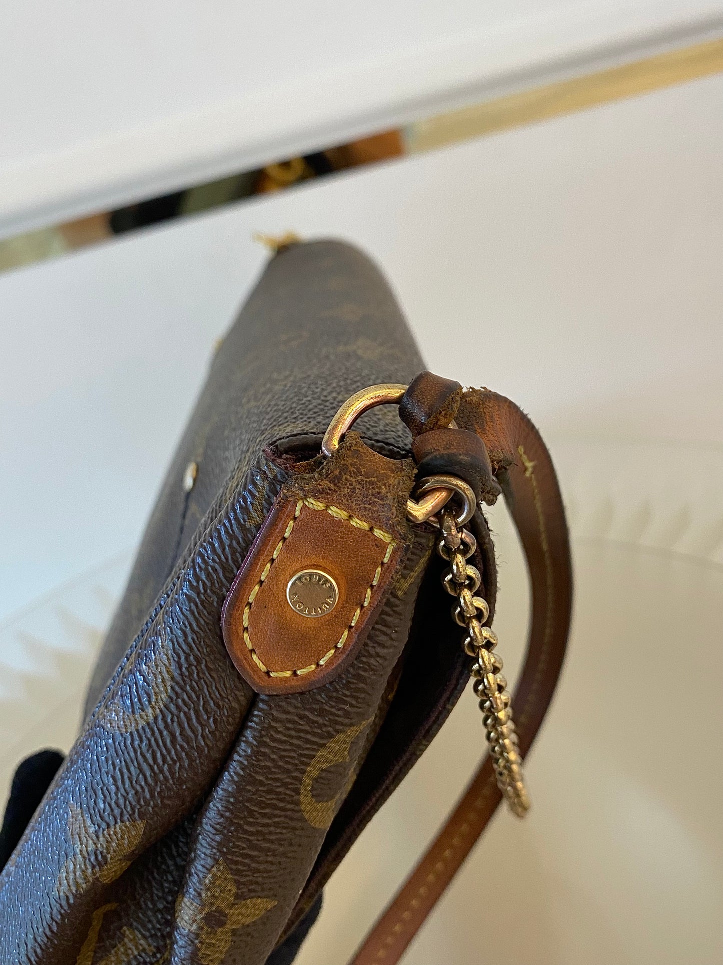 LOUIS VUITTON Mono Favorite Mm