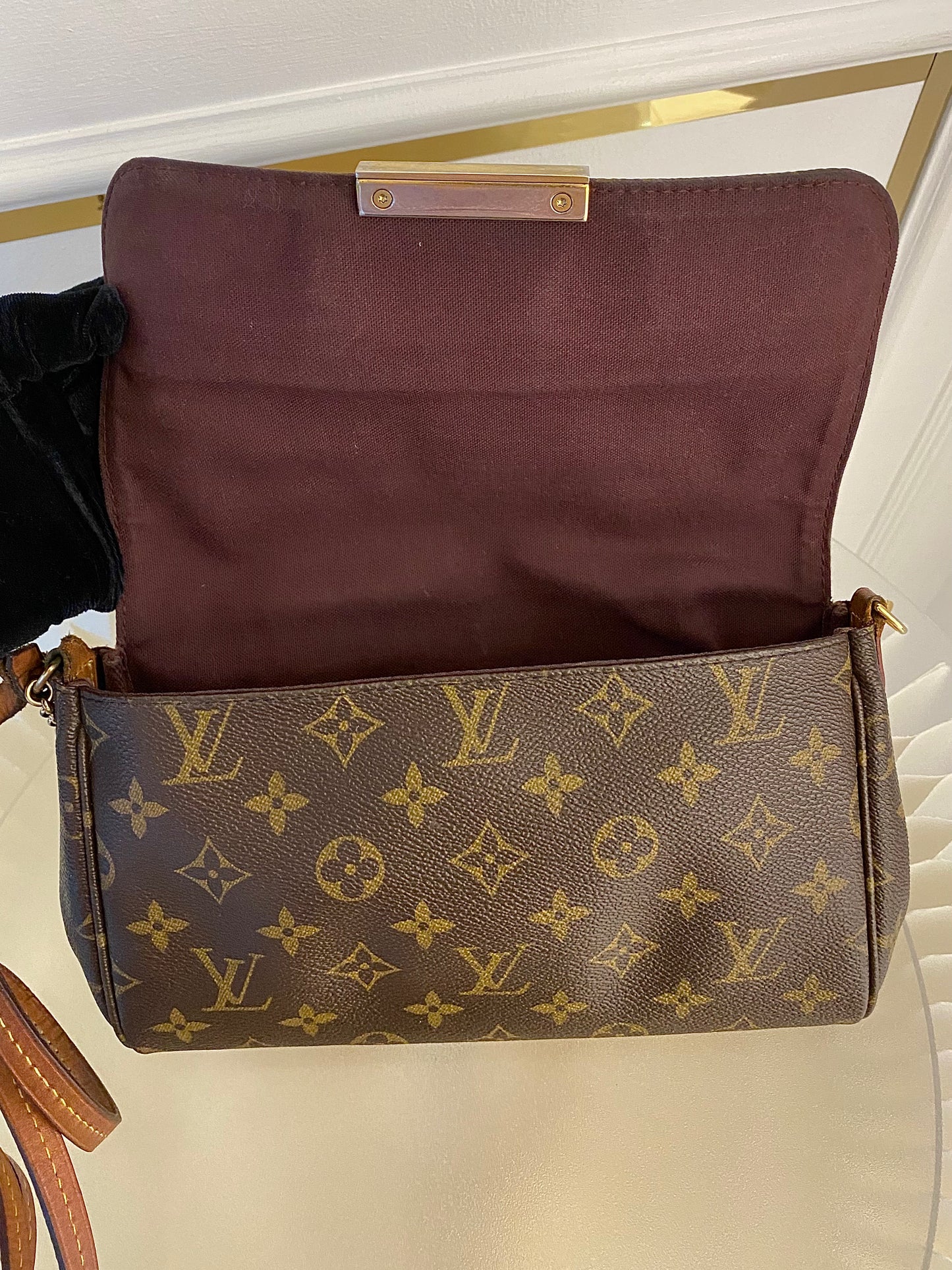 LOUIS VUITTON Mono Favorite Mm