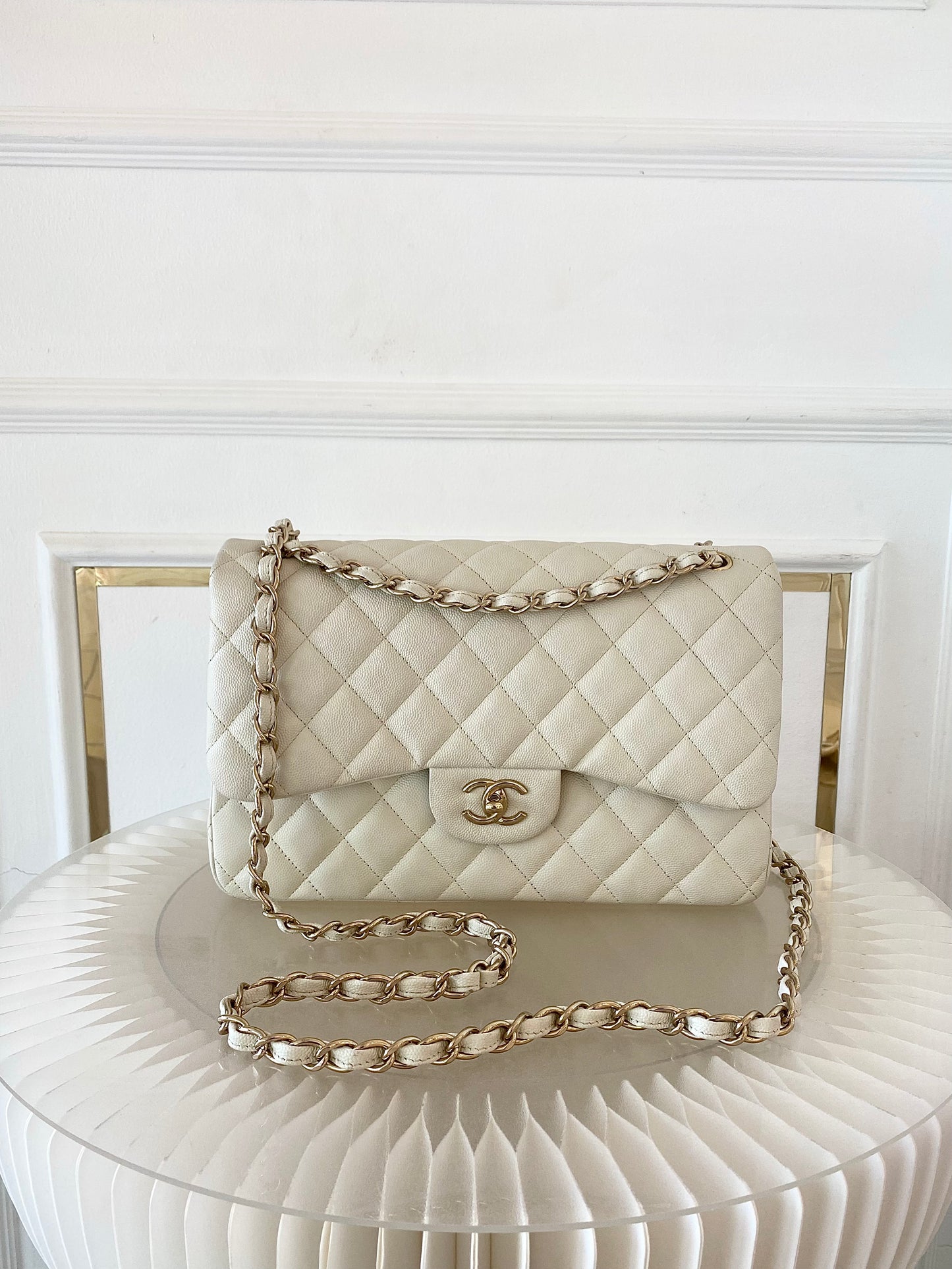 CHANEL Jumbo Double Flap Caviar LGHW