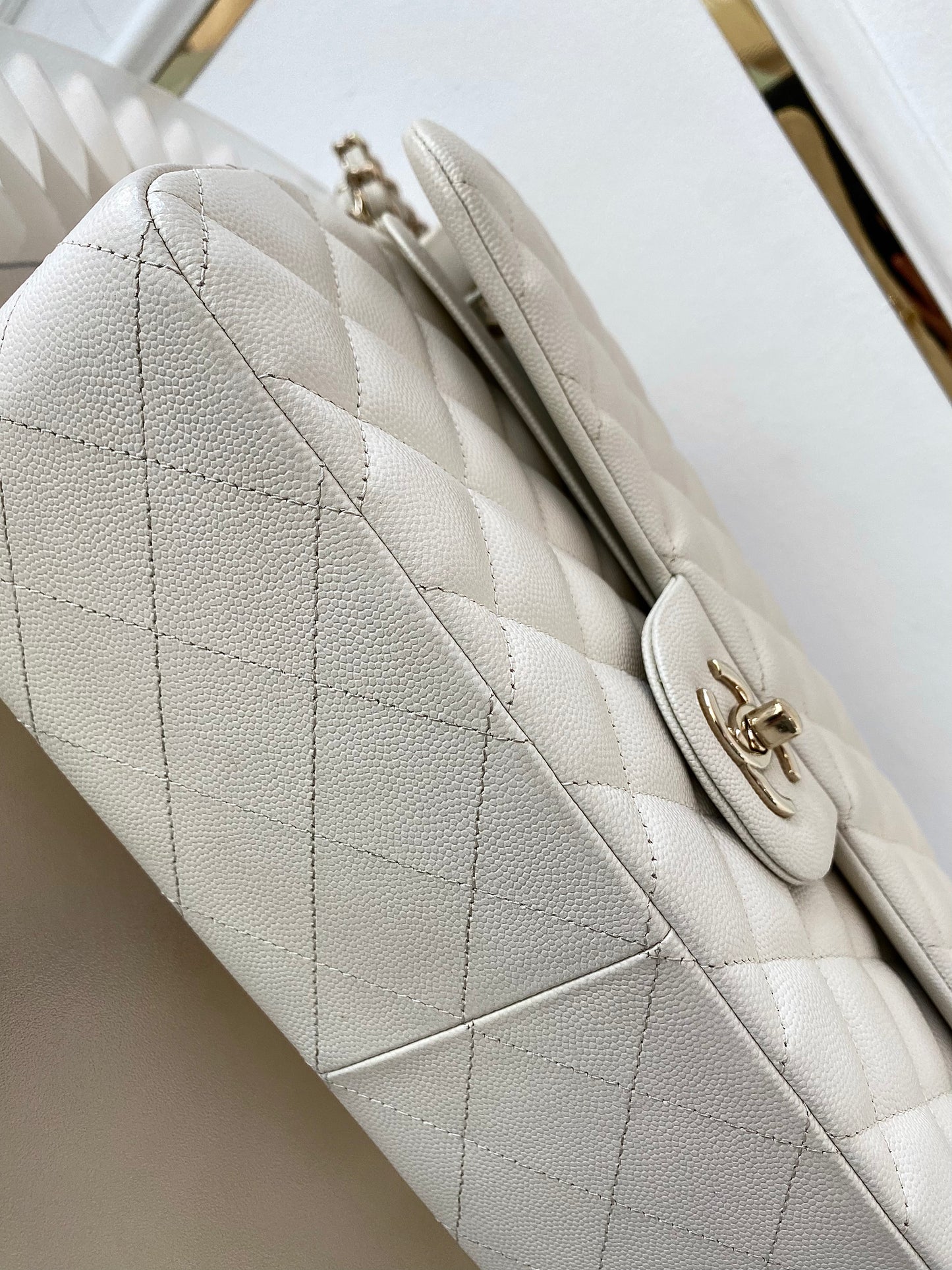 CHANEL Jumbo Double Flap Caviar LGHW