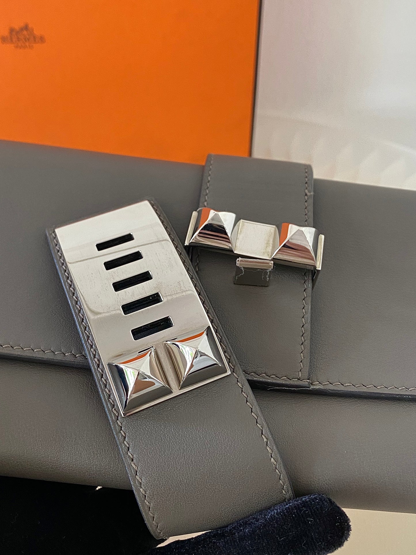 HERMES Medor 23 Clutch Bag