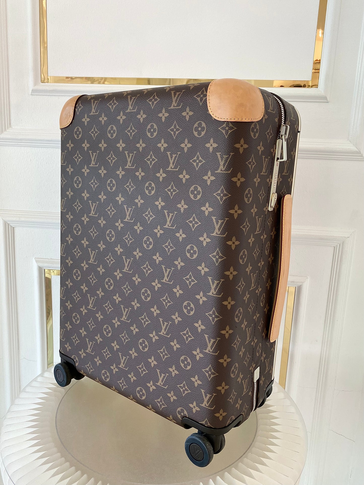 LOUIS VUITTON Horizon 55 Mono Rolling Suitcase