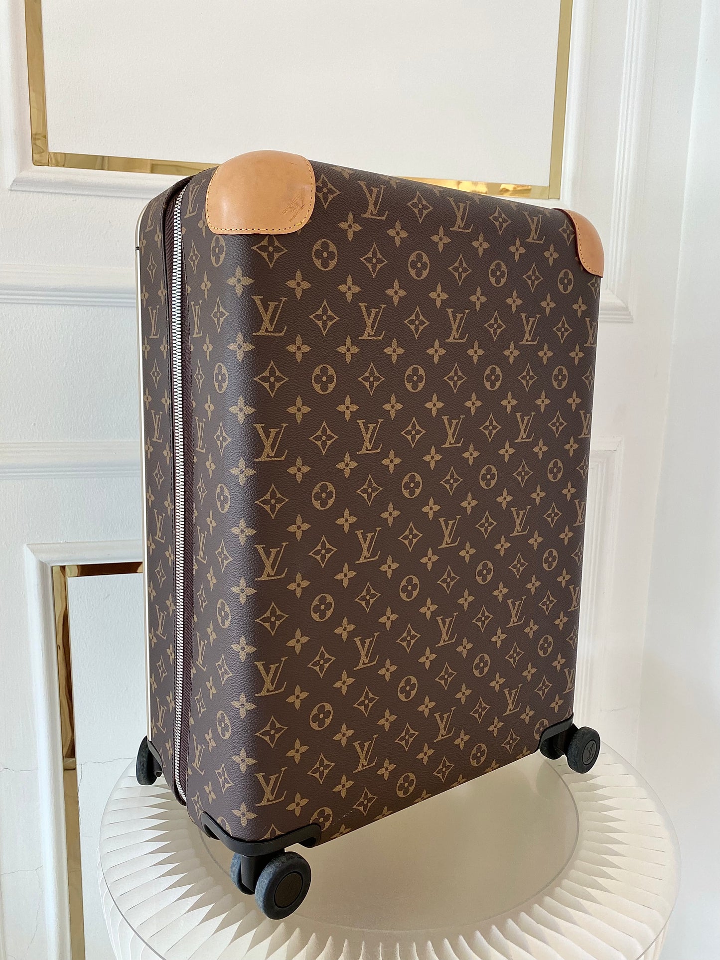 LOUIS VUITTON Horizon 55 Mono Rolling Suitcase