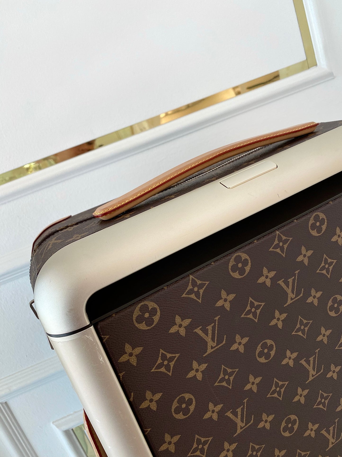 LOUIS VUITTON Horizon 55 Mono Rolling Suitcase