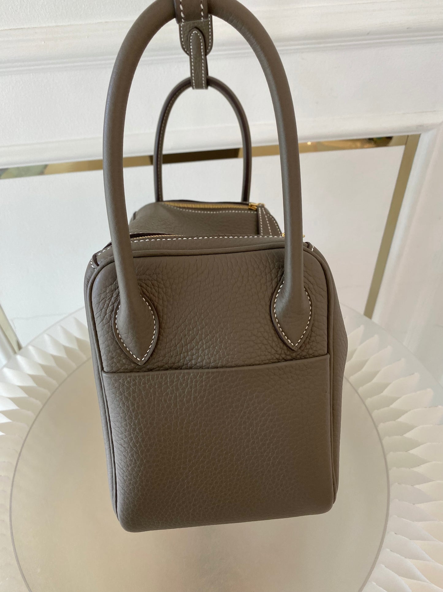 HERMES Lindy 26 Etoupe GHW