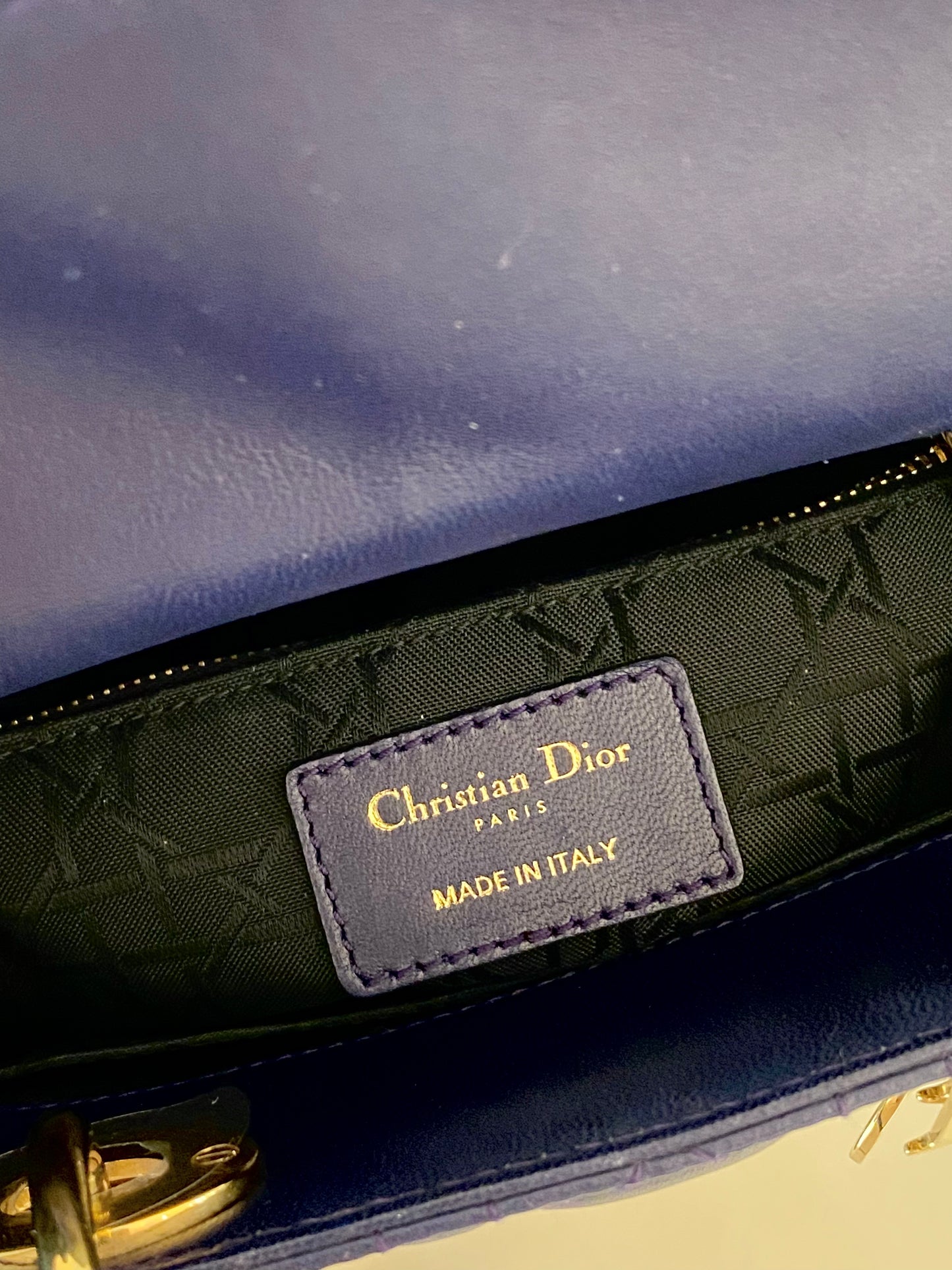 Lady D Small GHW