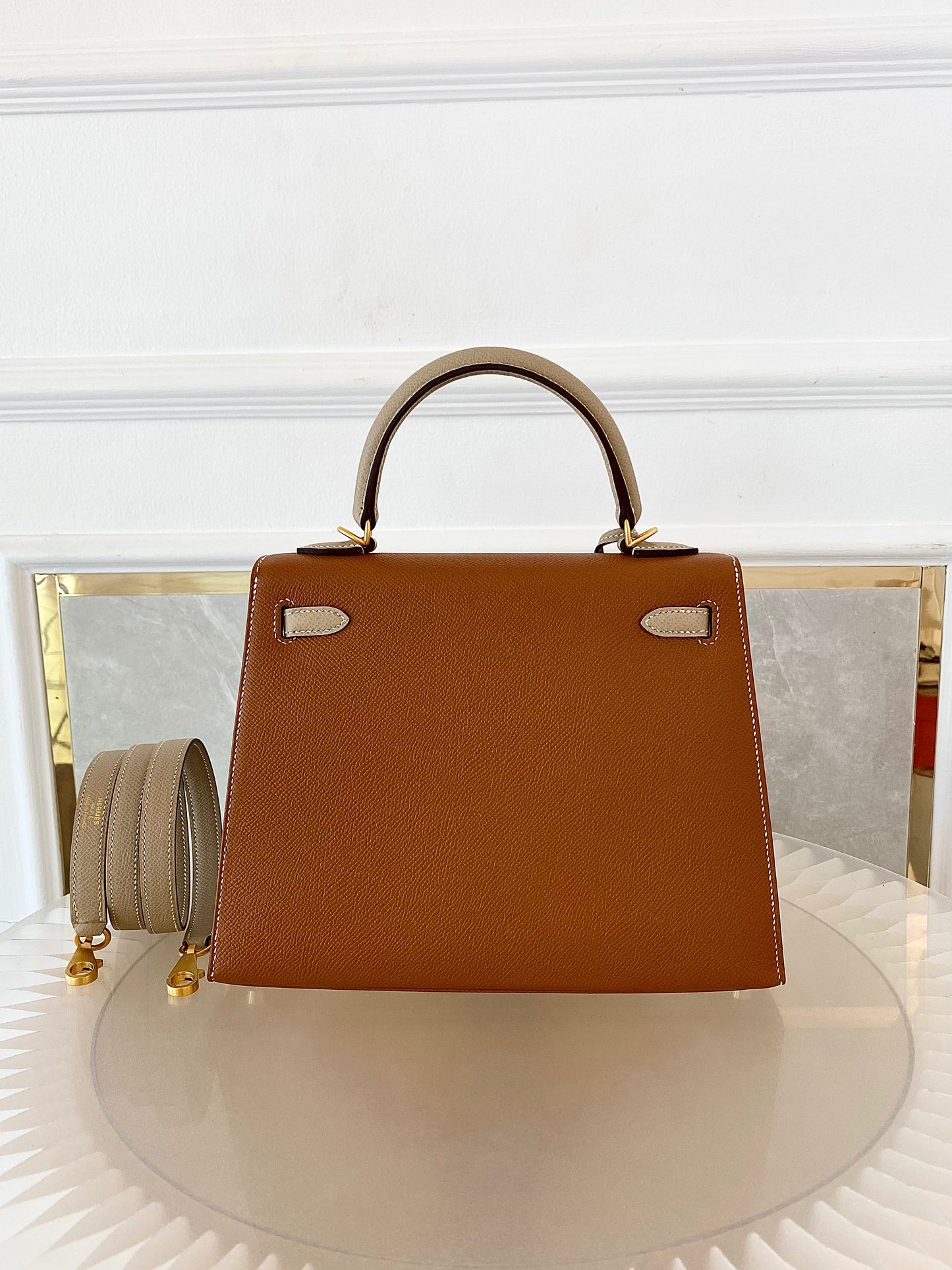 HERMES Kelly 25 Gold in Craie Epsom Leather GHW