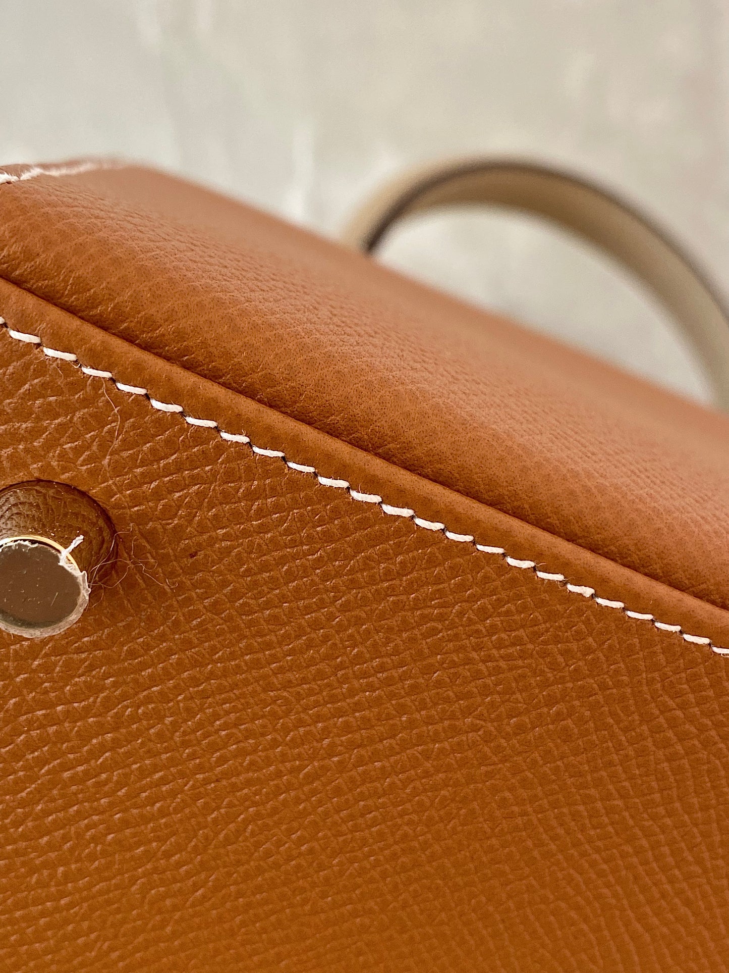 HERMES Kelly 25 Gold in Craie Epsom Leather GHW